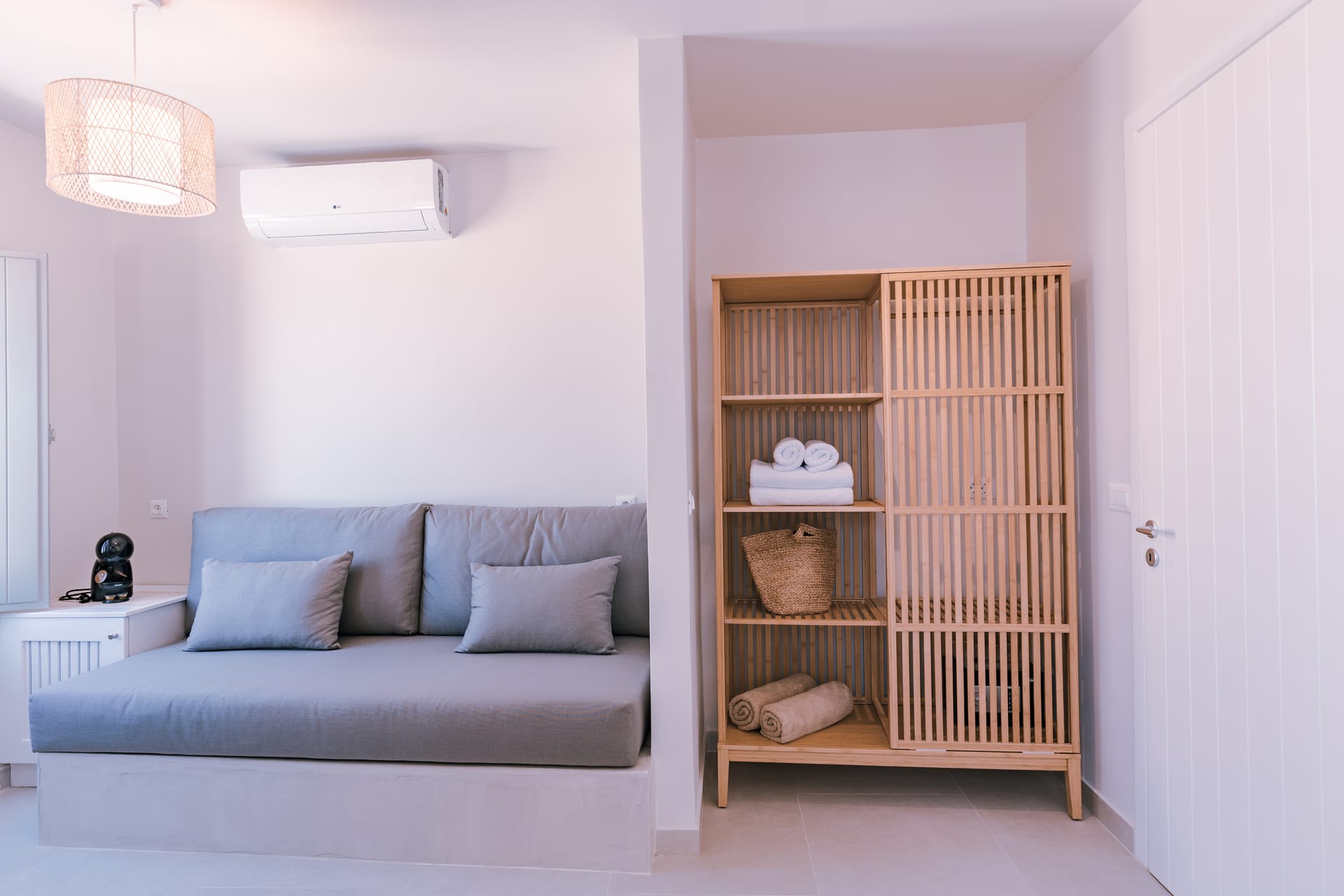 Elysian Santorini Oia - CLAS - 7