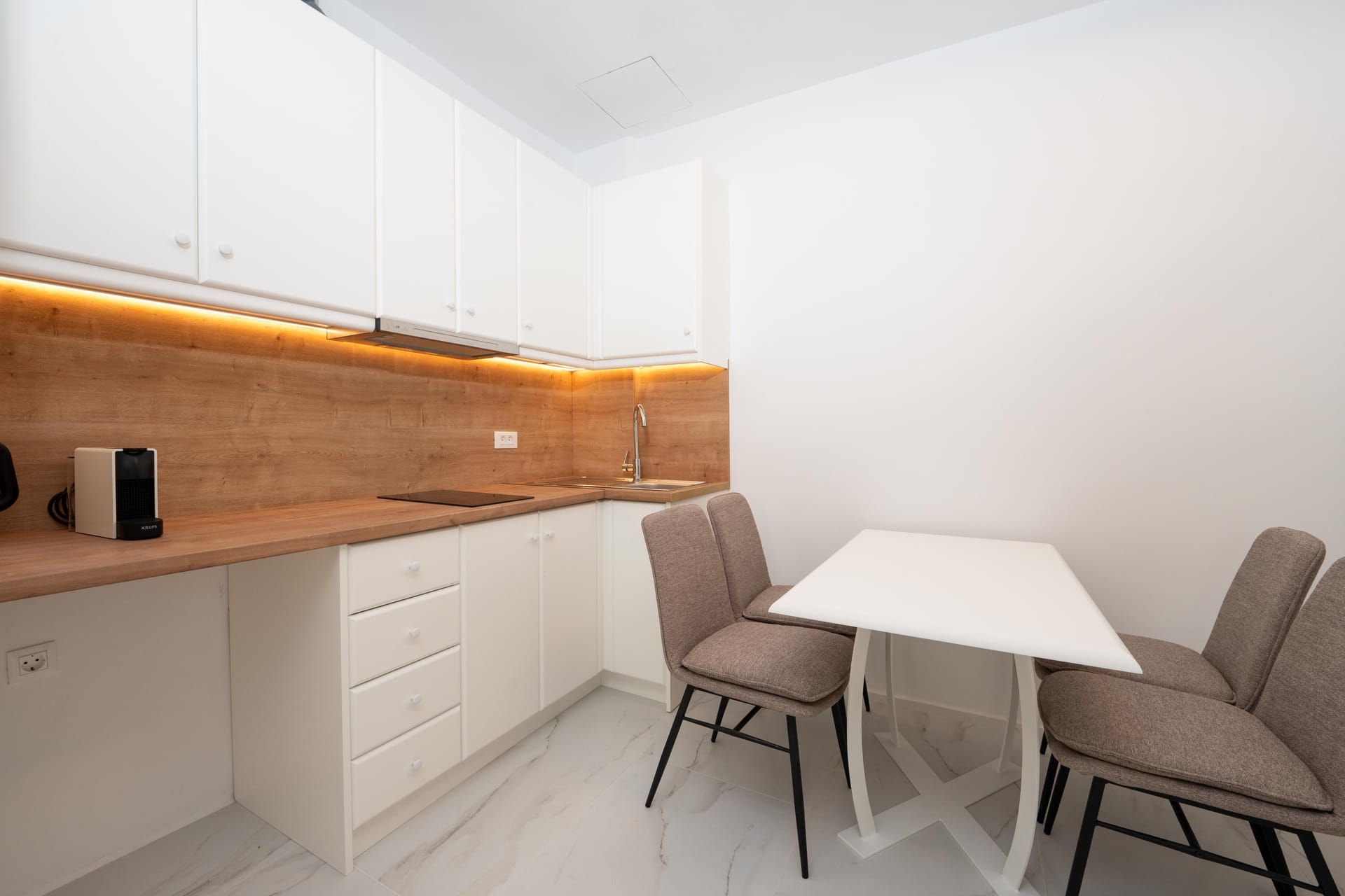 ARCS Suites & Residences - COMF - 6