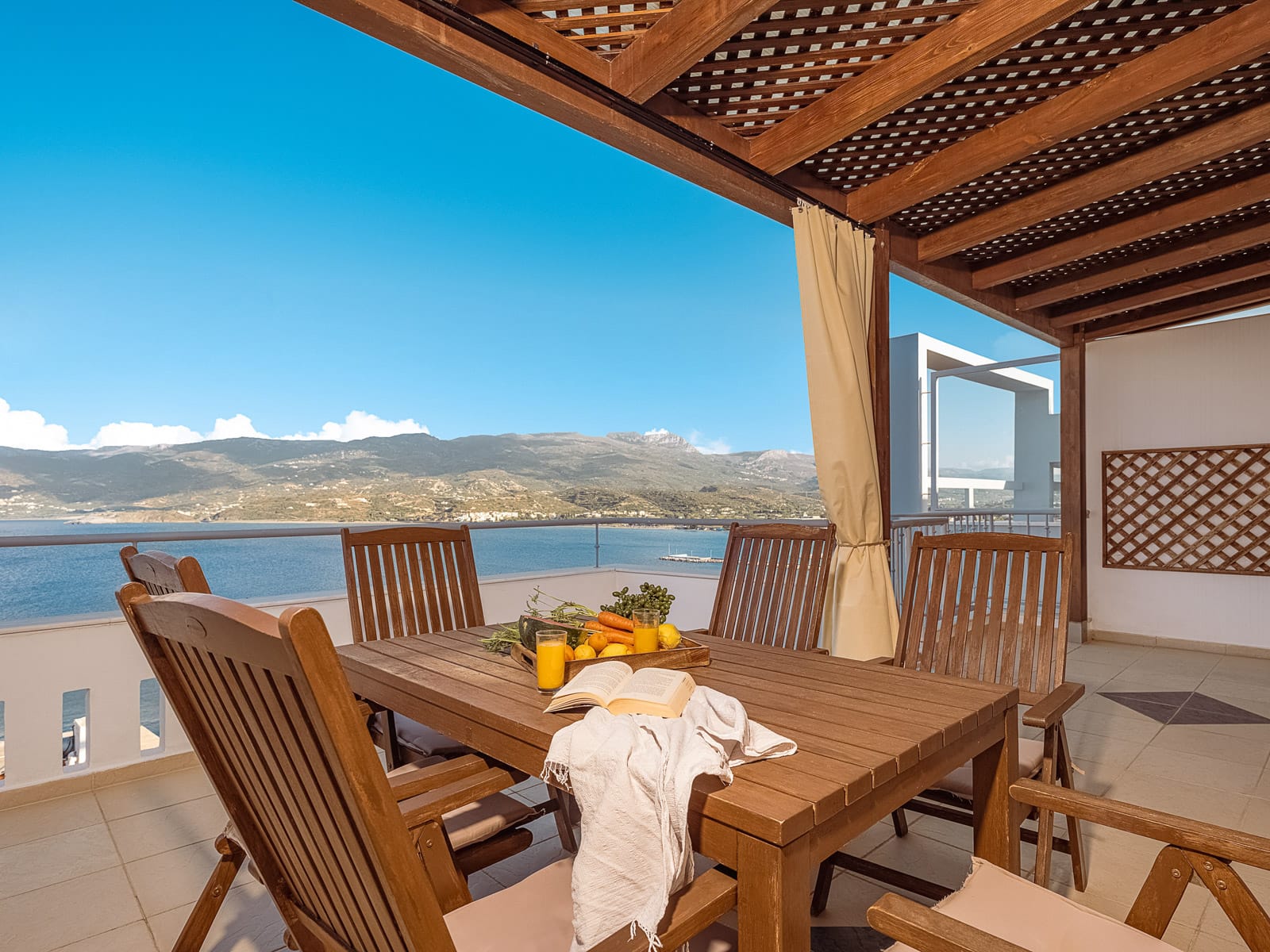 Family Sea View