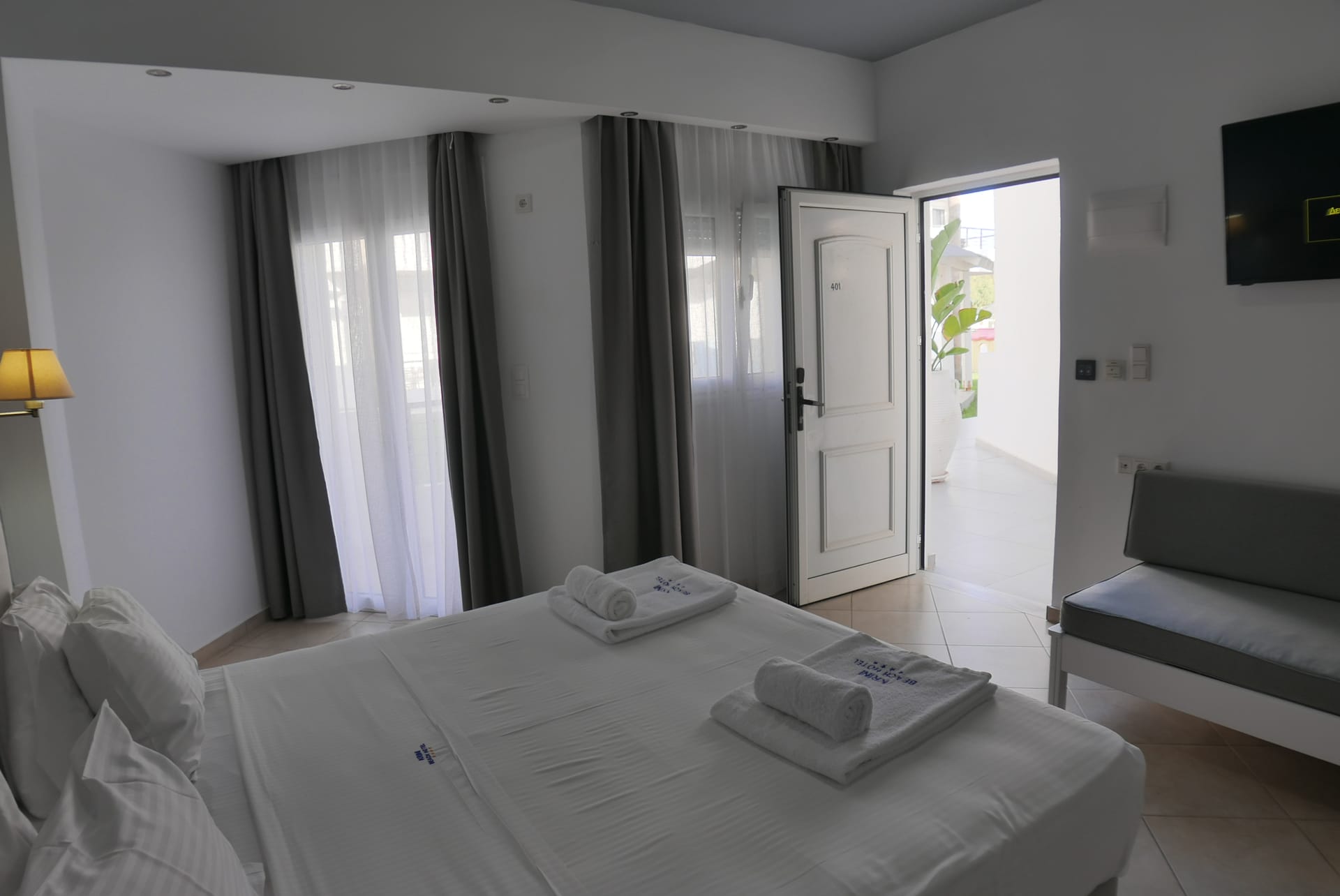 Double Bungalow Sea View