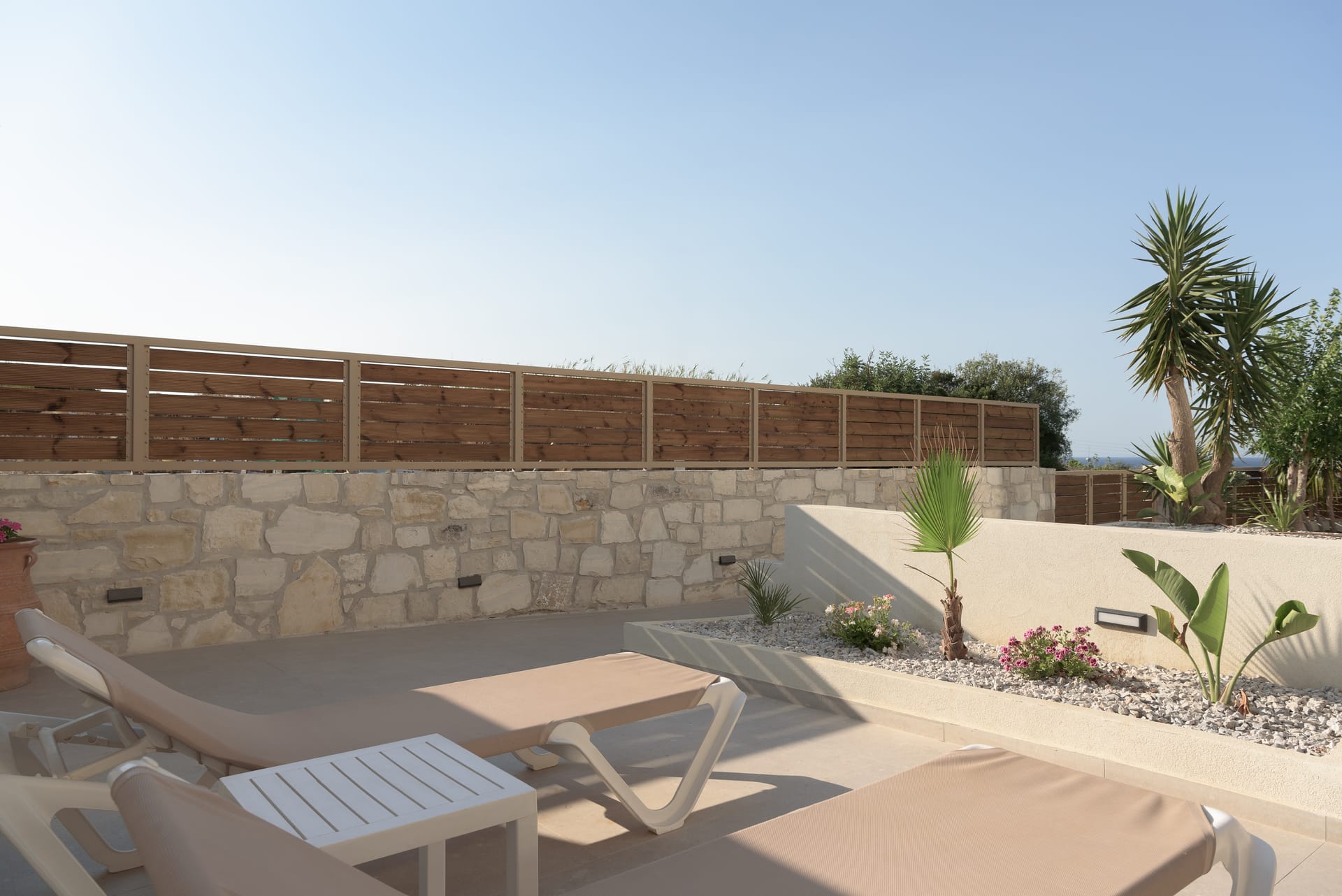 Irida Hotel - GARSUP - 9