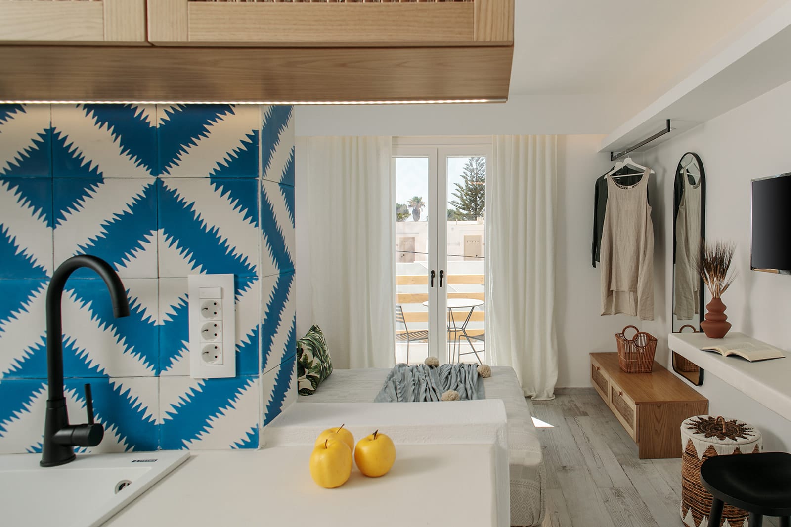 Hermes Luxury Suites - SUPER - 5