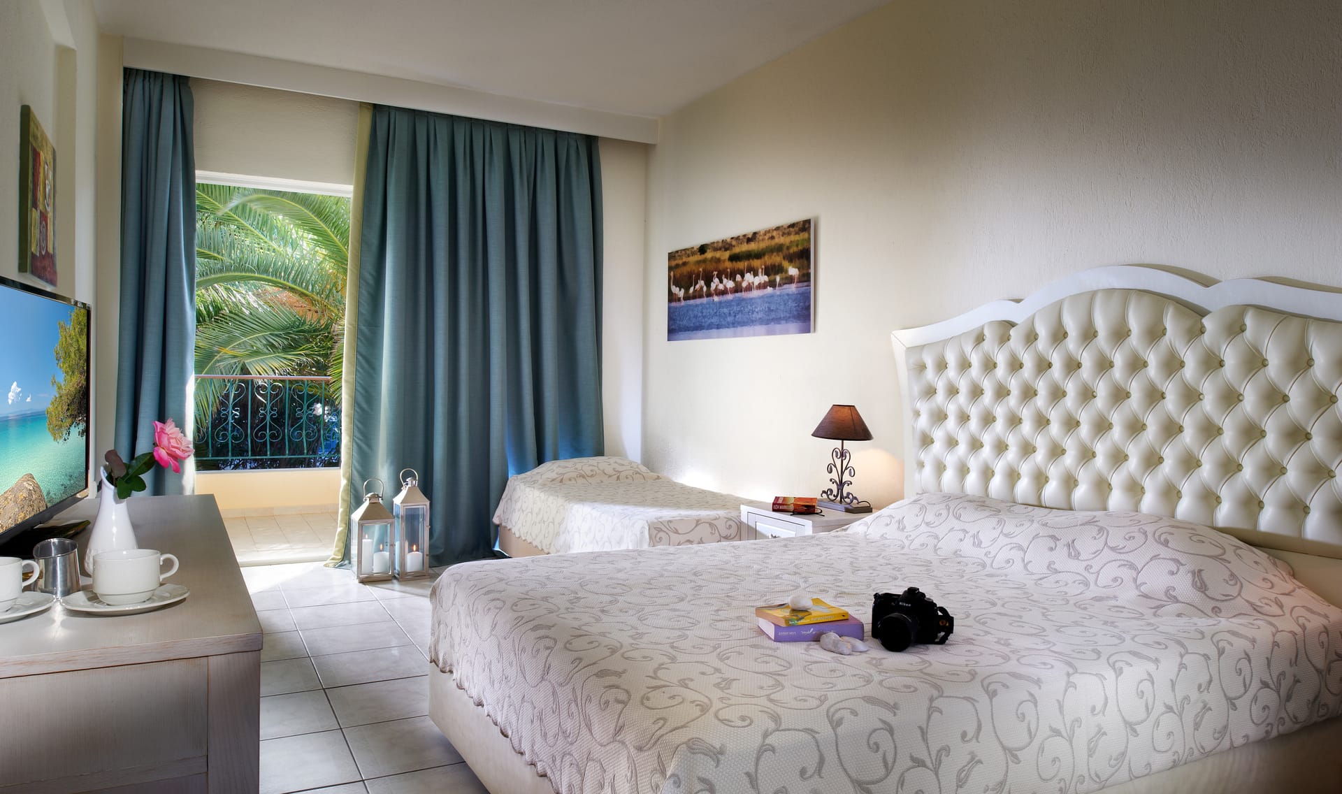 Portes Beach Hotel - QUAD - 2
