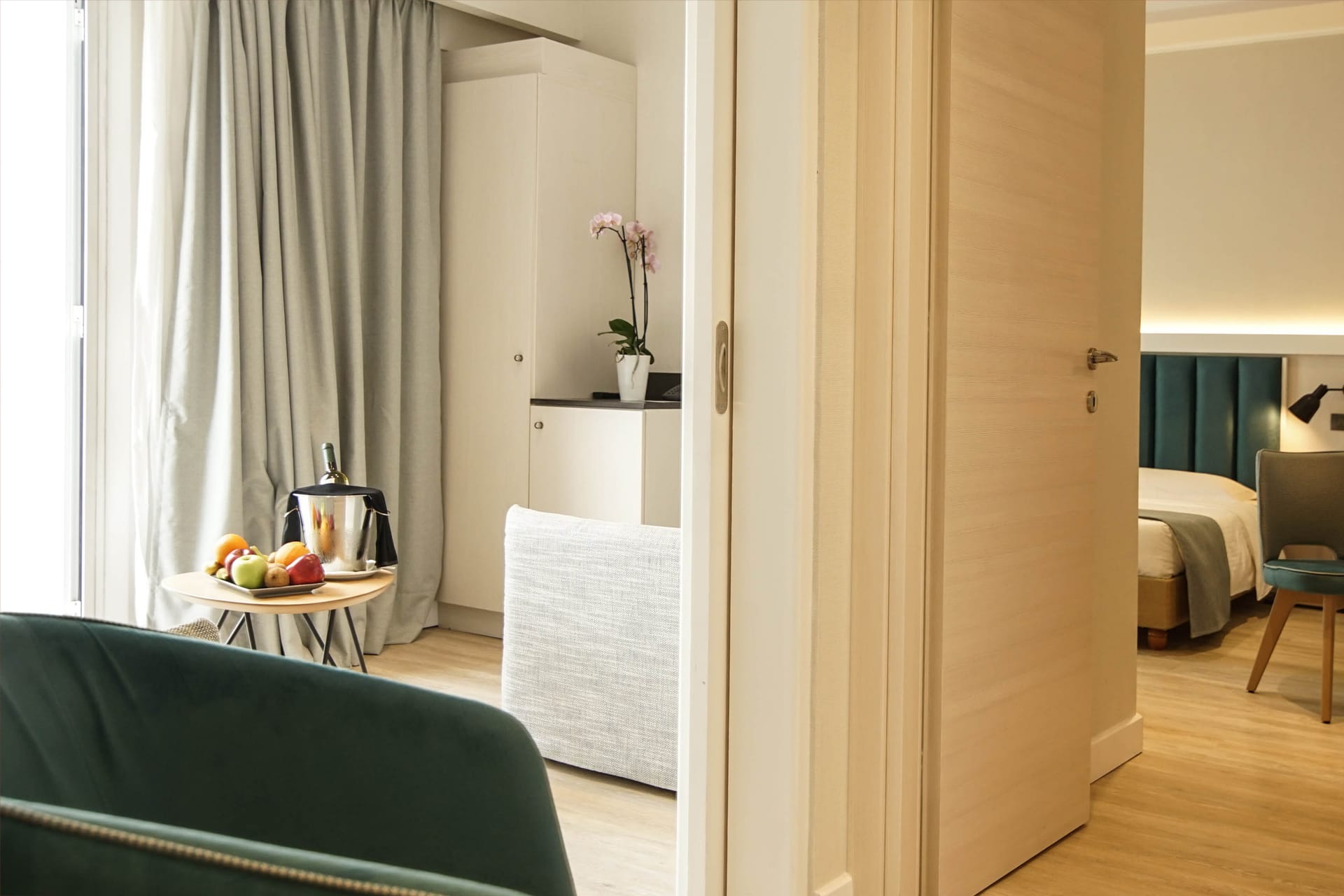 Athens Cypria Hotel - JSUAV - 2