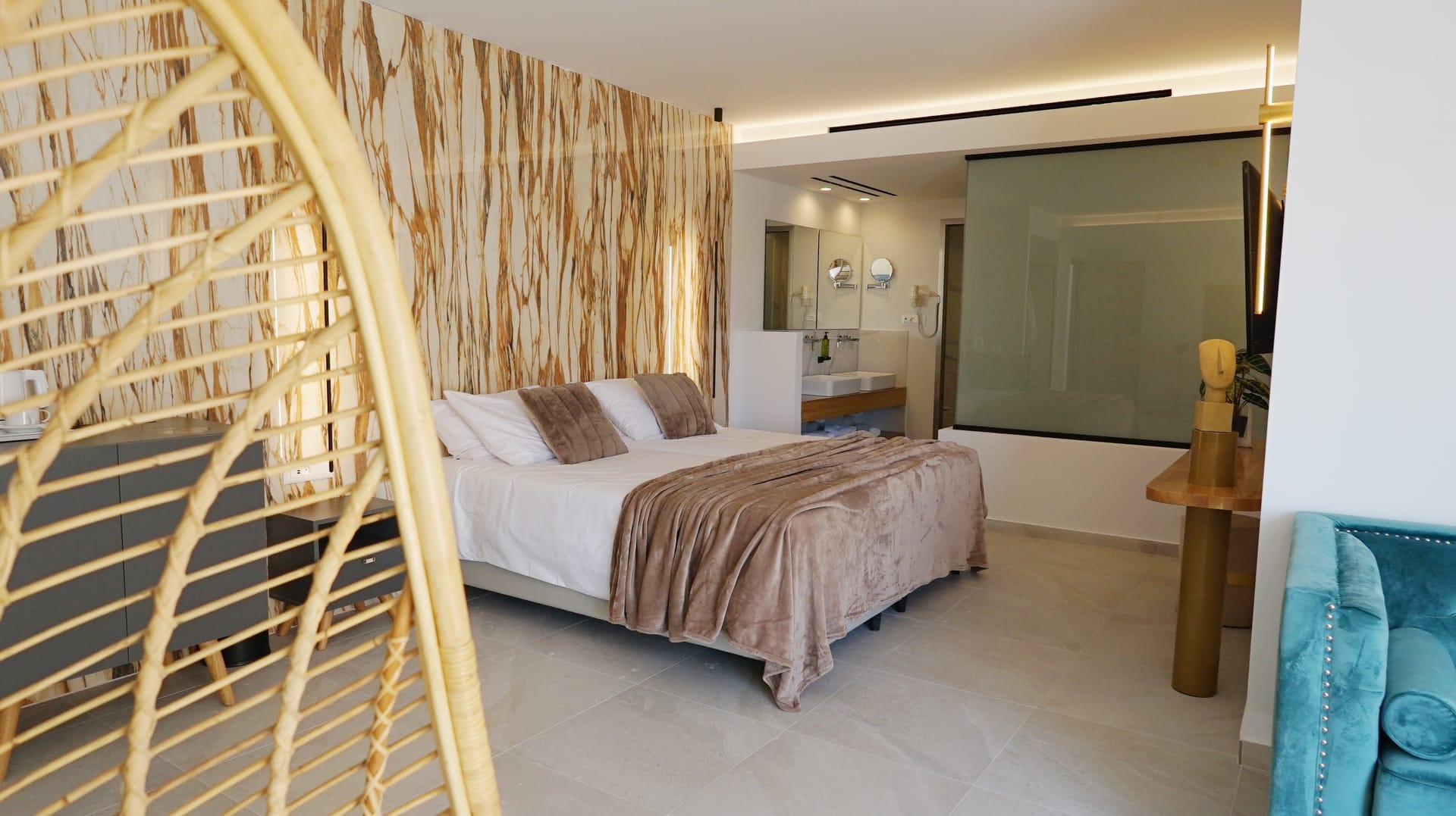 Master Suite with Hot Tub