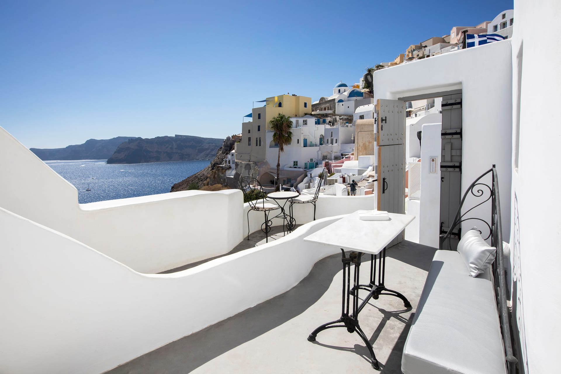 Ducato di Oia Santorini - SYROS - 10
