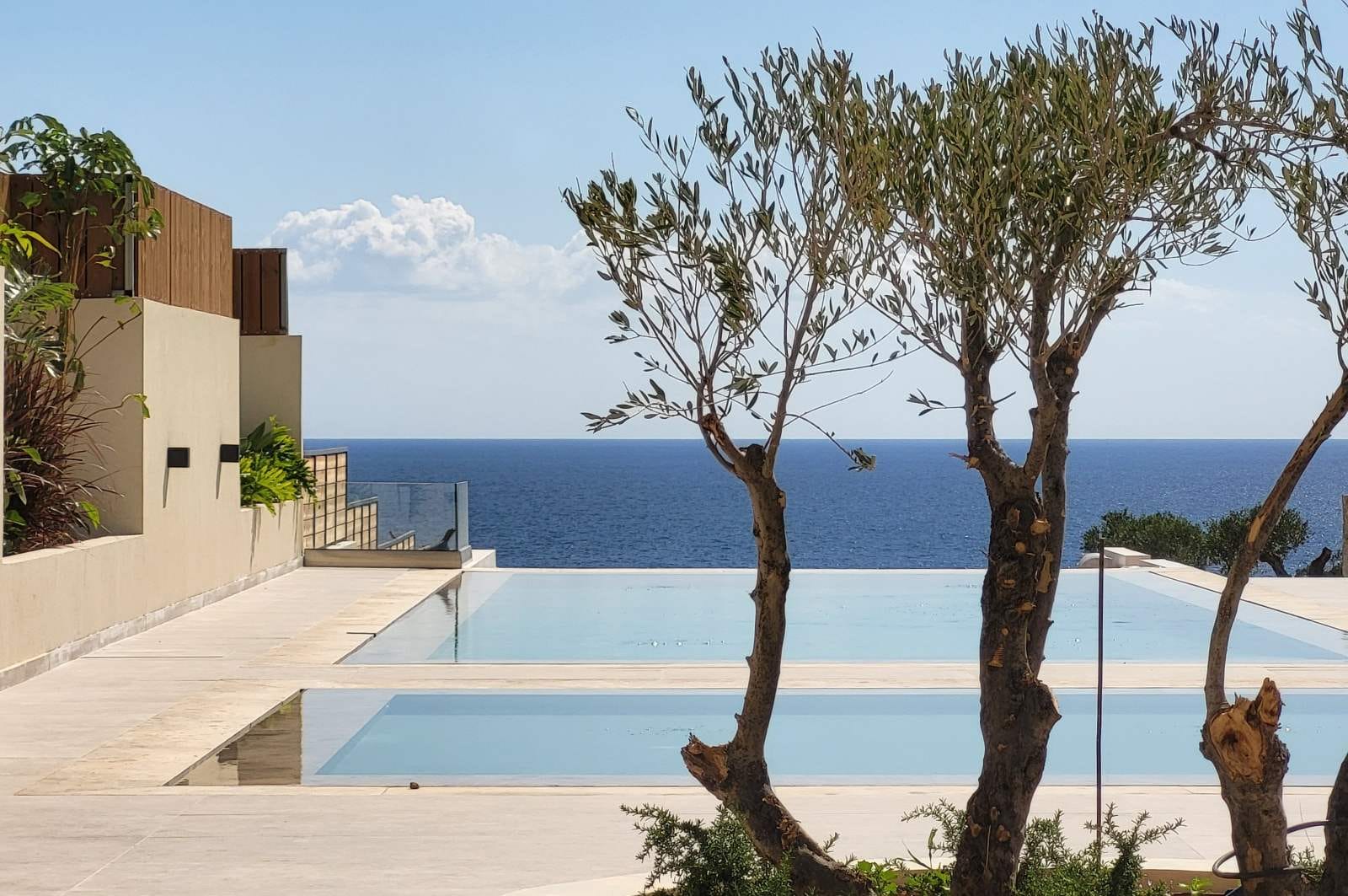 Beach Villa in Crete  Alope – 4 Bedrooms