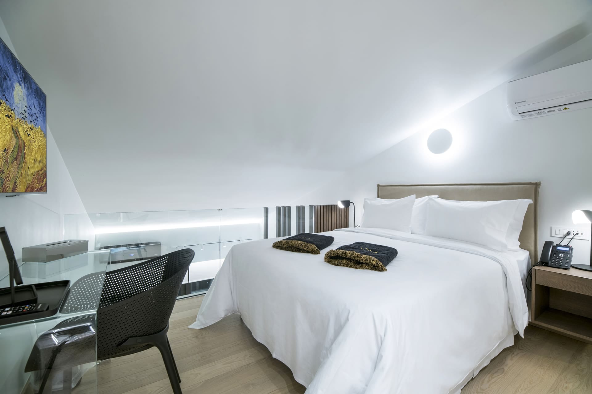 GM Exclusive Luxury Suites And SPA - EXECUT - 2
