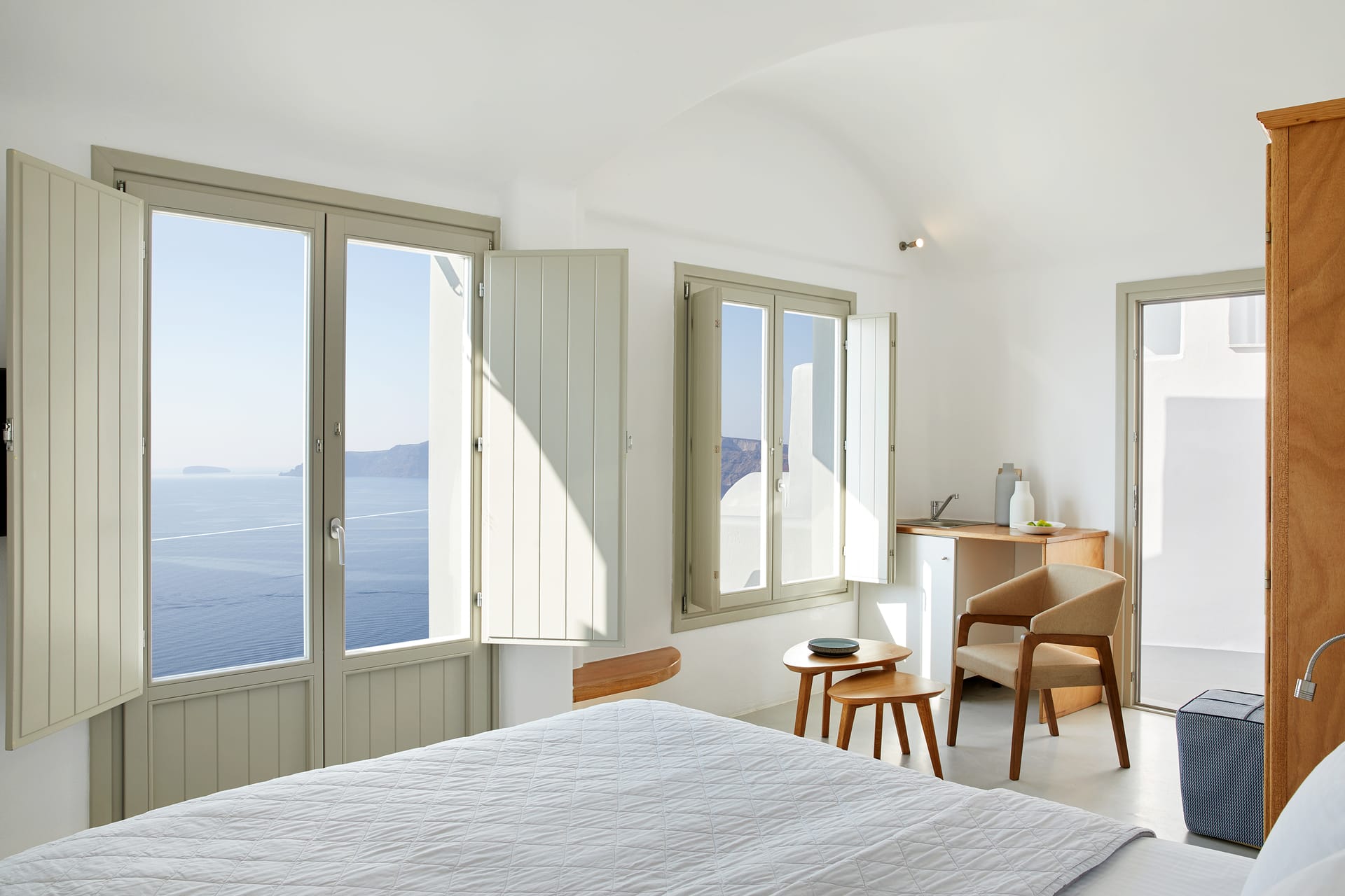 La Perla Villas & Suites - HONVIL - 11