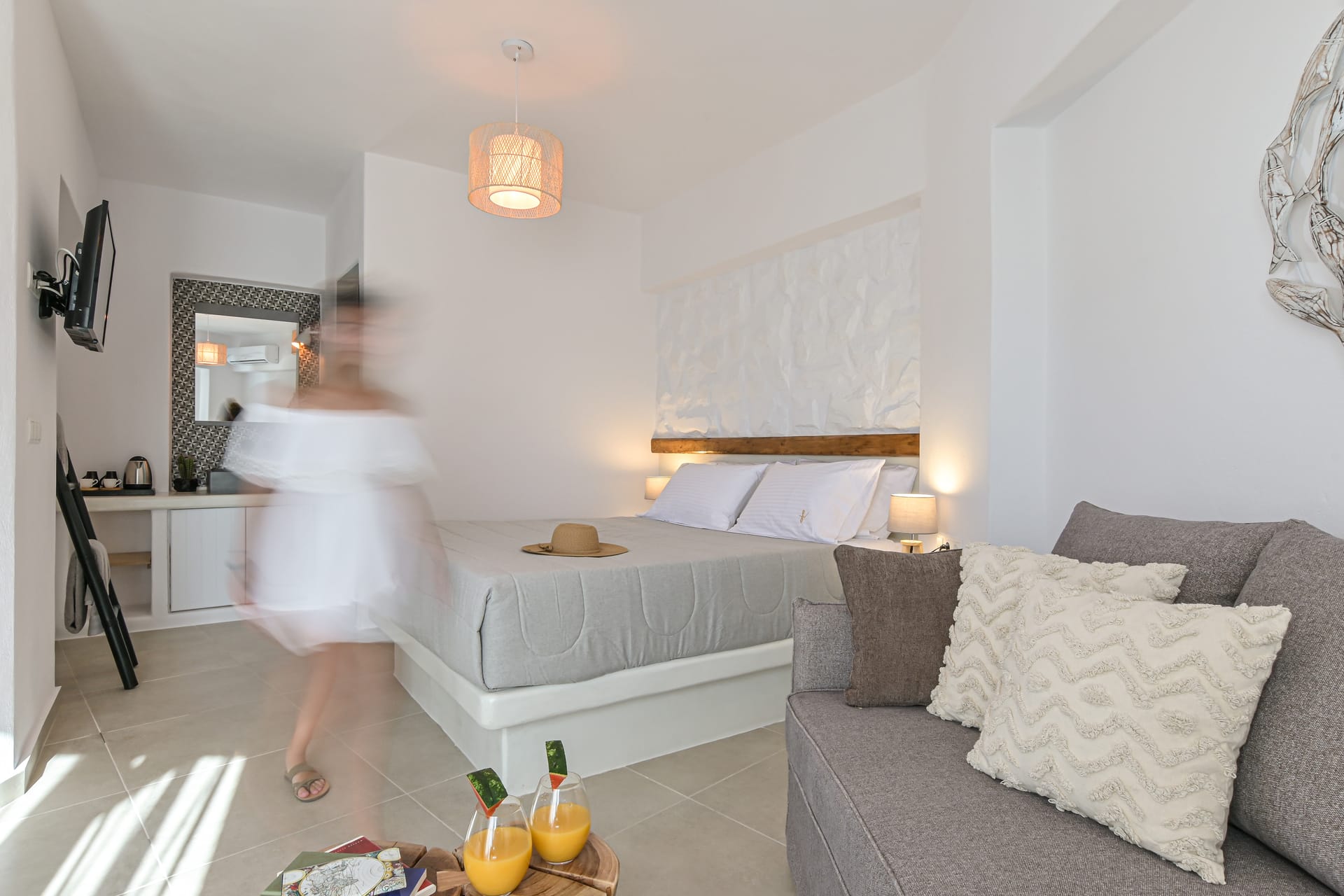 Deluxe Suite with Pool View and Private Hot Tub