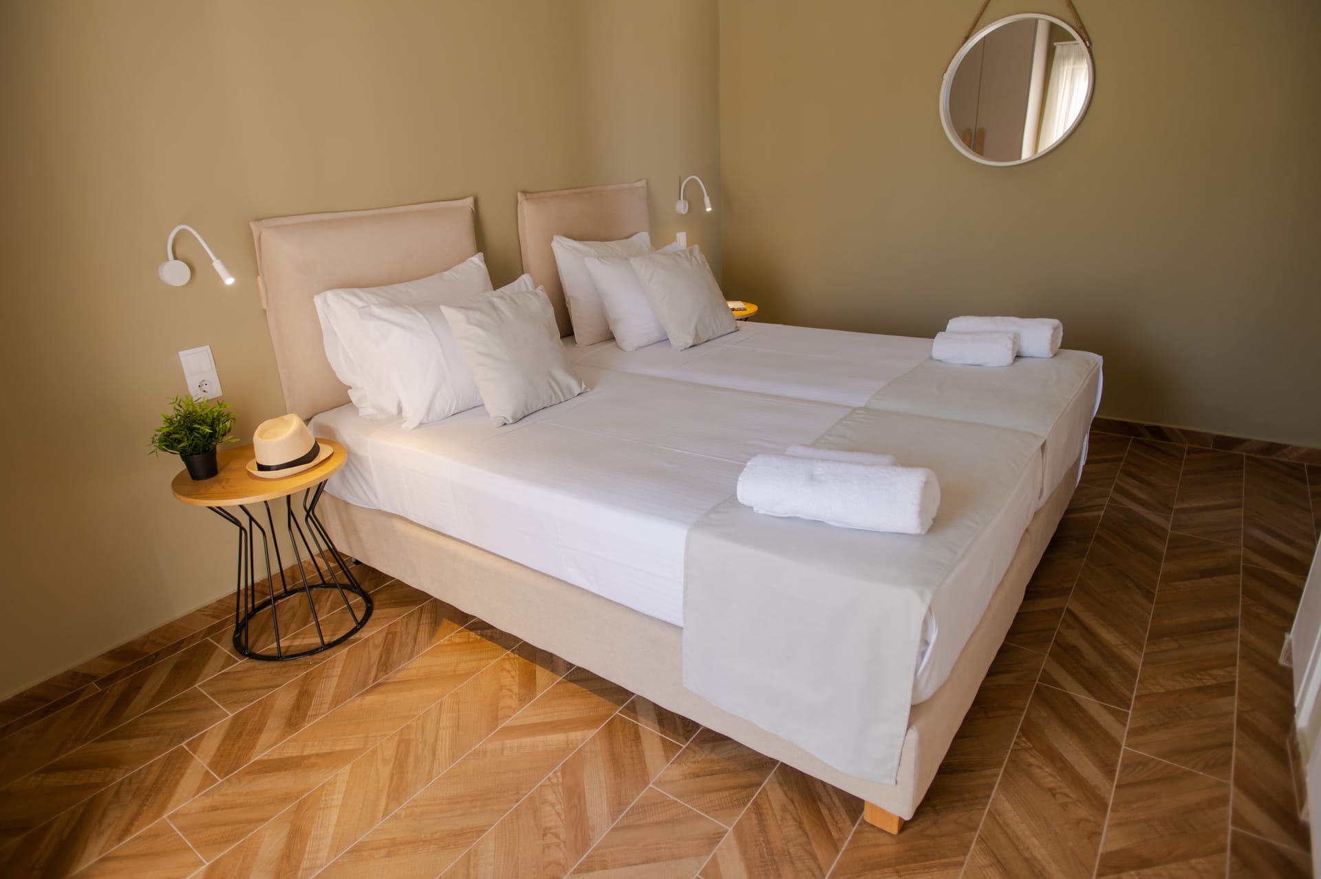 Marble Luxury Suites - EXE - 2