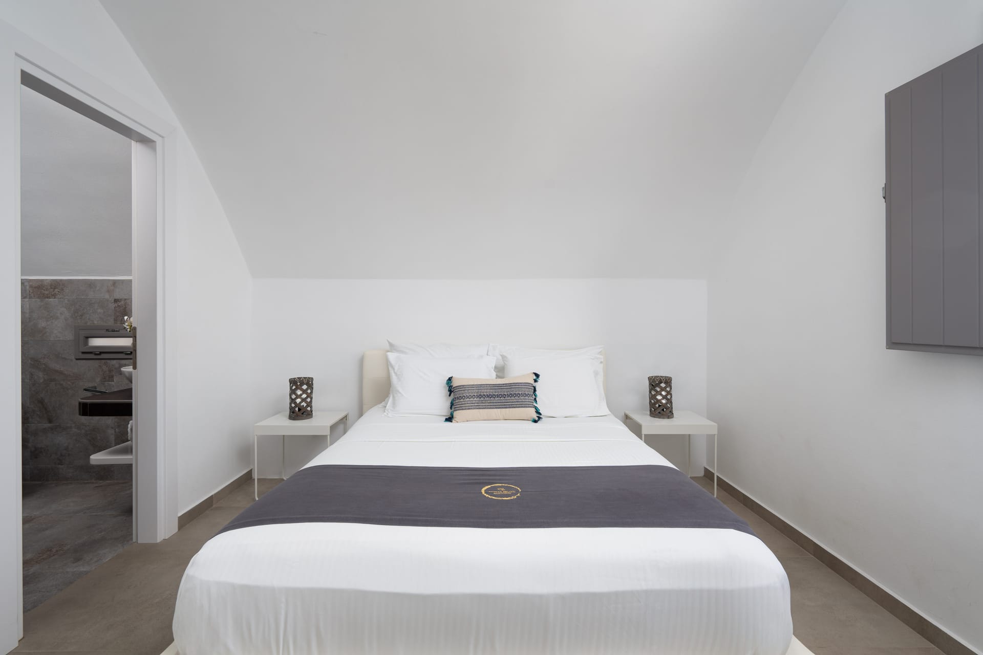 Aegean Melody Suites Santorini - DLXSUI - 15