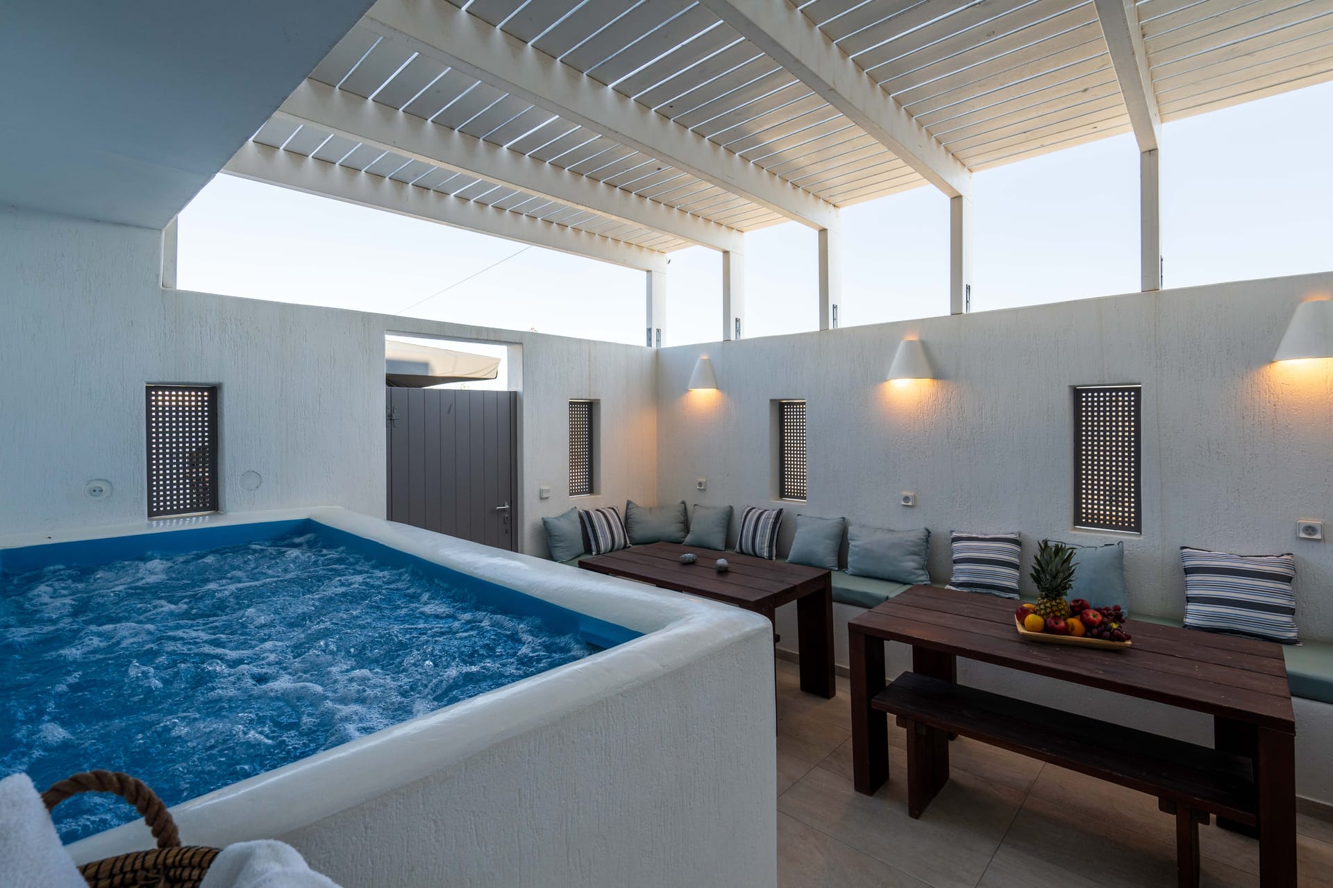 Aegean Melody Suites Santorini - DLXSUI - 25