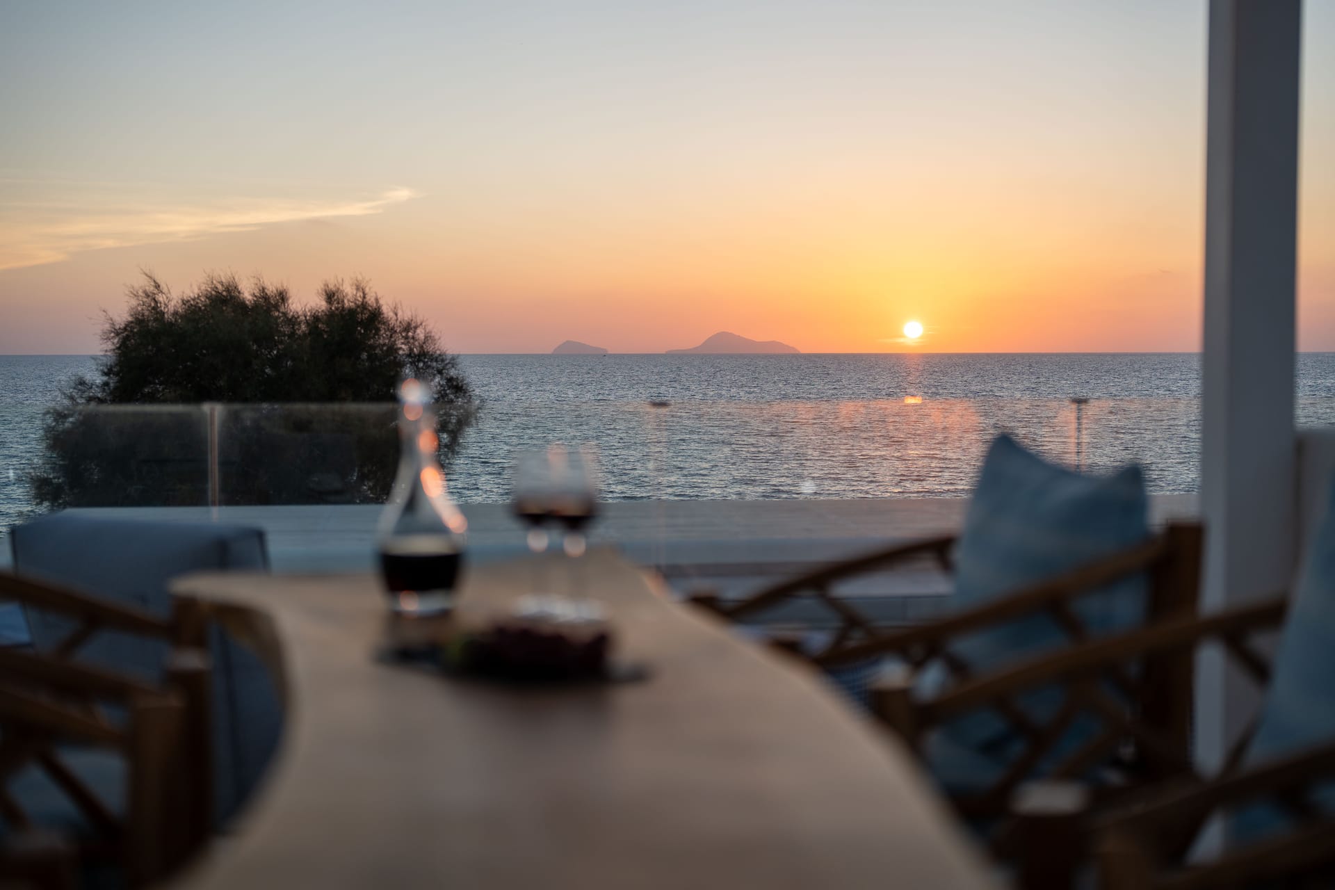 Aegean Melody Suites Santorini - DLXSUI - 28