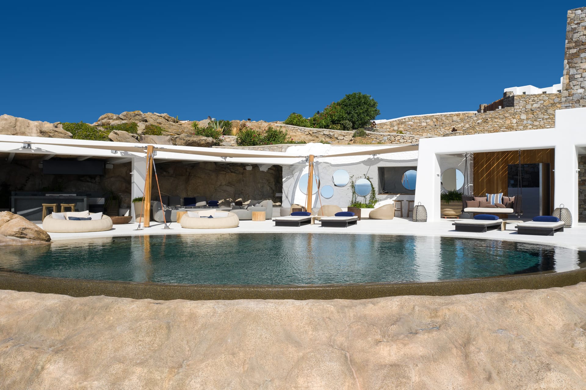 Kennedys Group Mykonos - SEMELI - 3