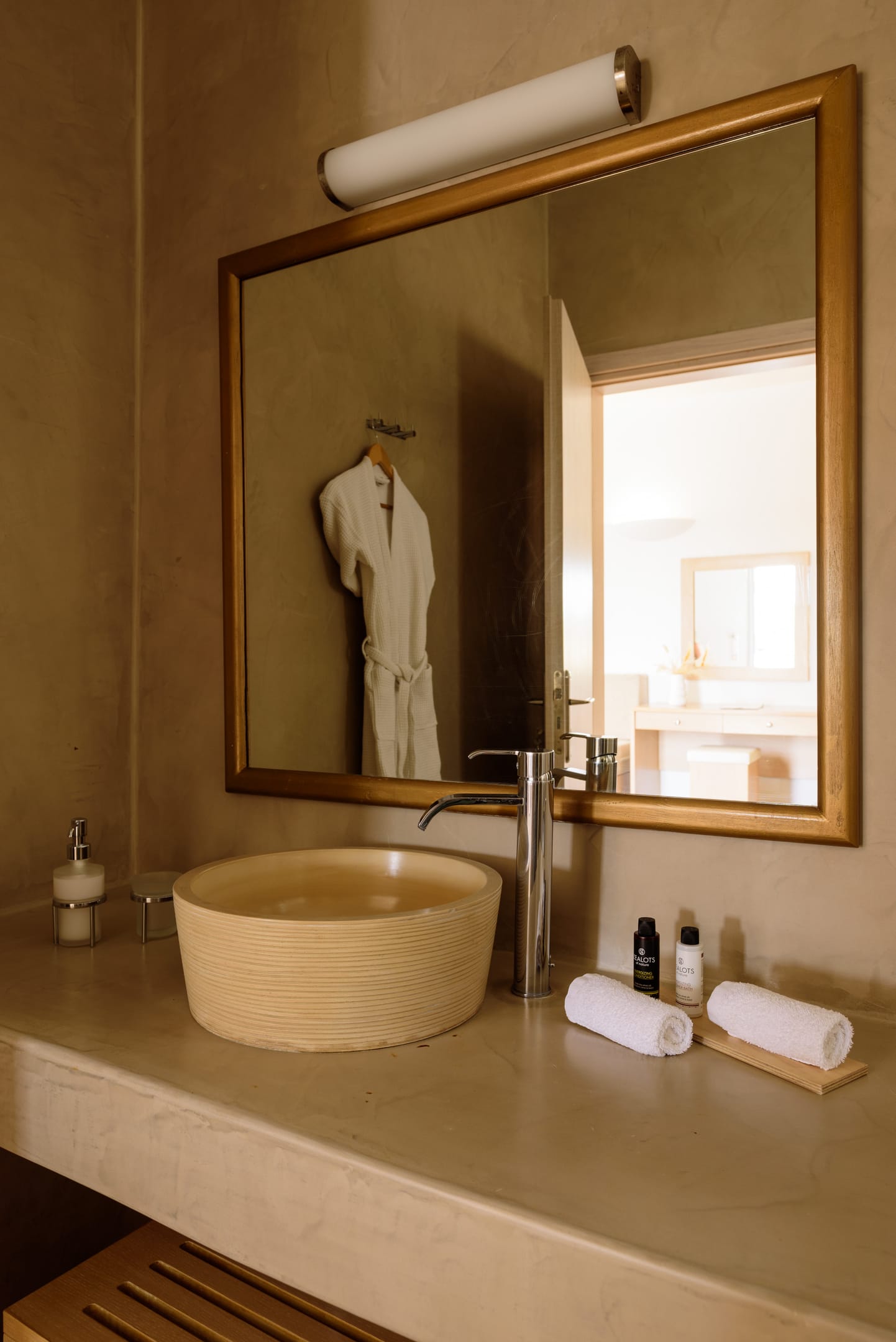 Aliter Suites Santorini - SEAVIE - 5