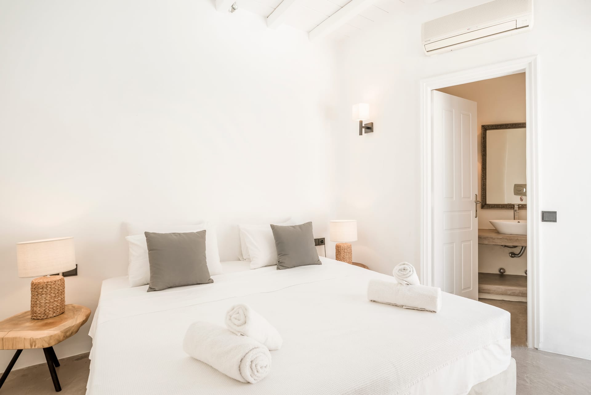 Kennedys Group Mykonos - IDALIA - 21