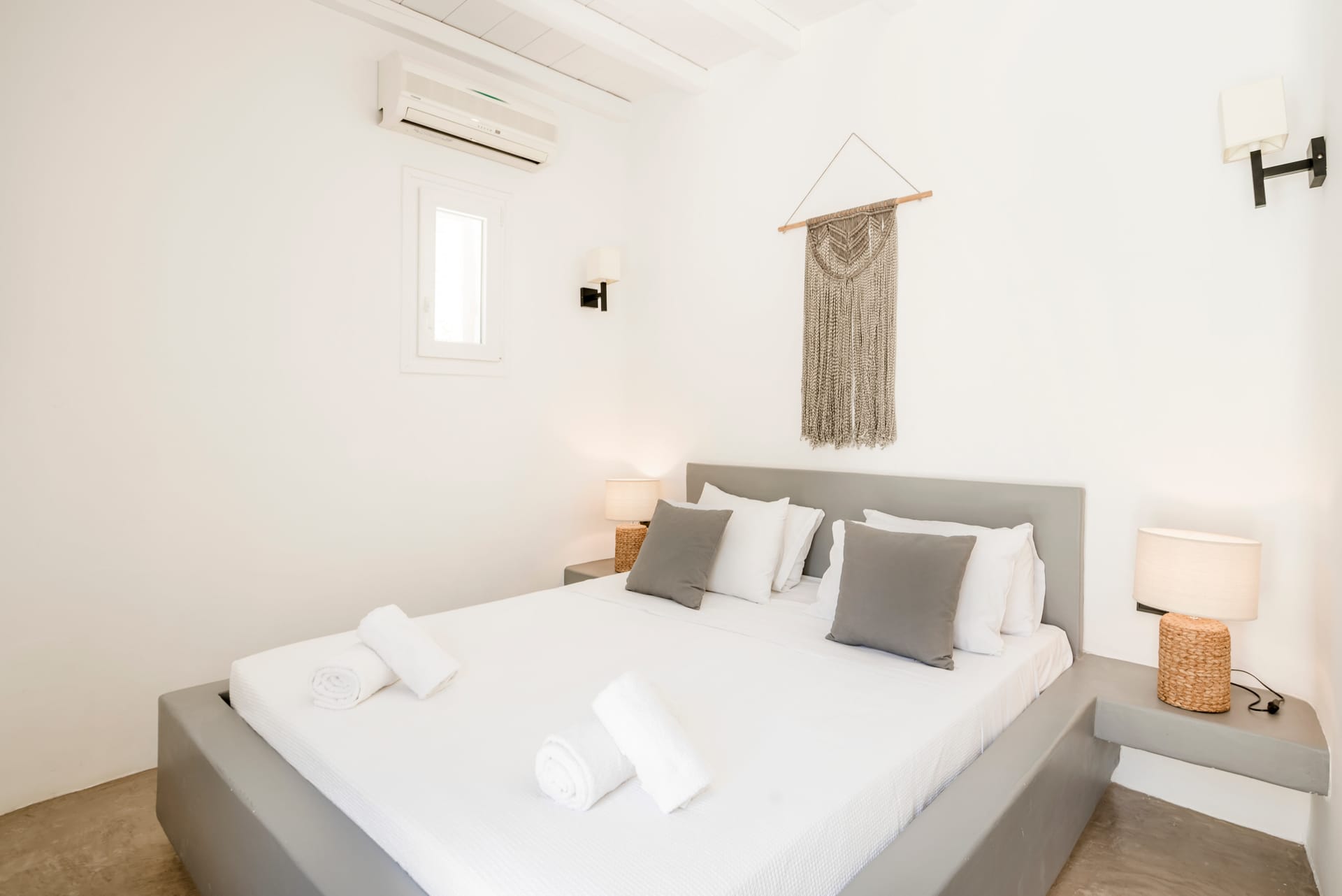 Kennedys Group Mykonos - IDALIA - 26
