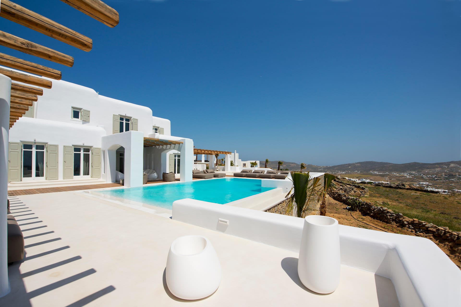 Kennedys Group Mykonos - ETHI2 - 3