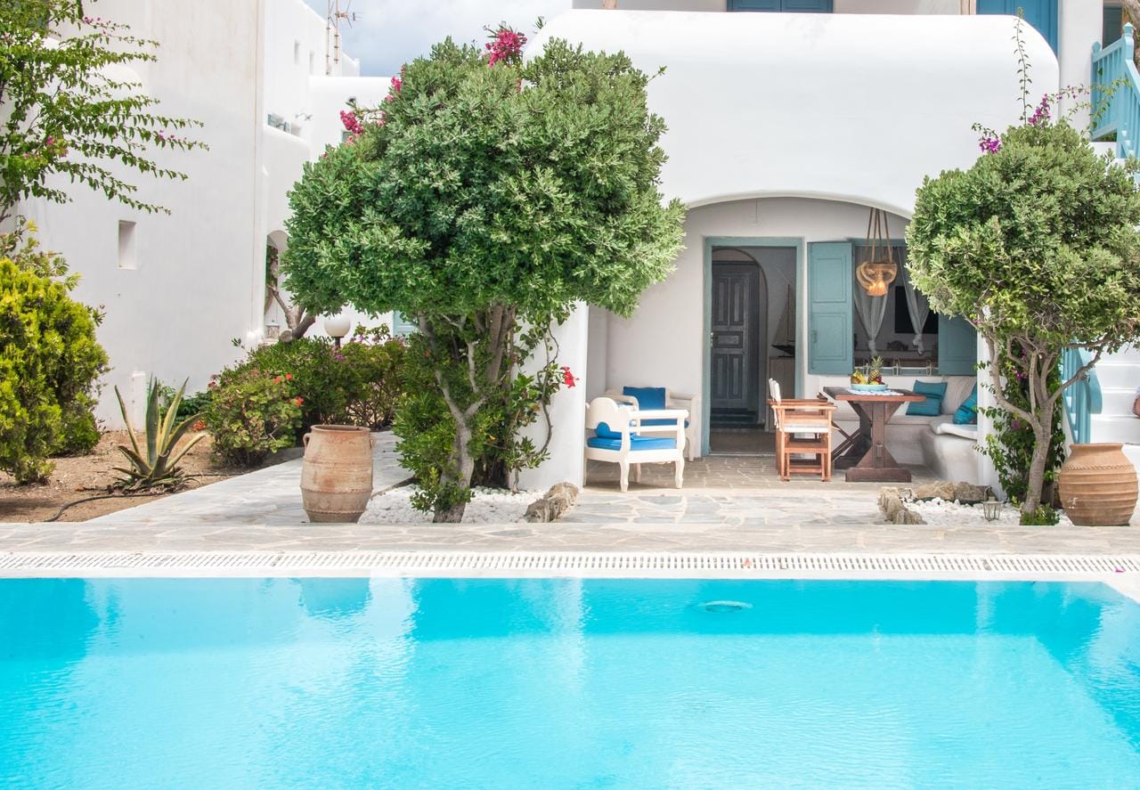 Mykonian Style Pool House 4