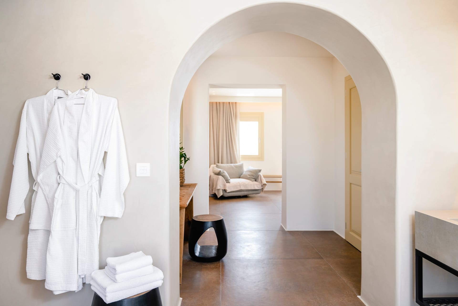 Kennedys Group Mykonos - CALIST - 20