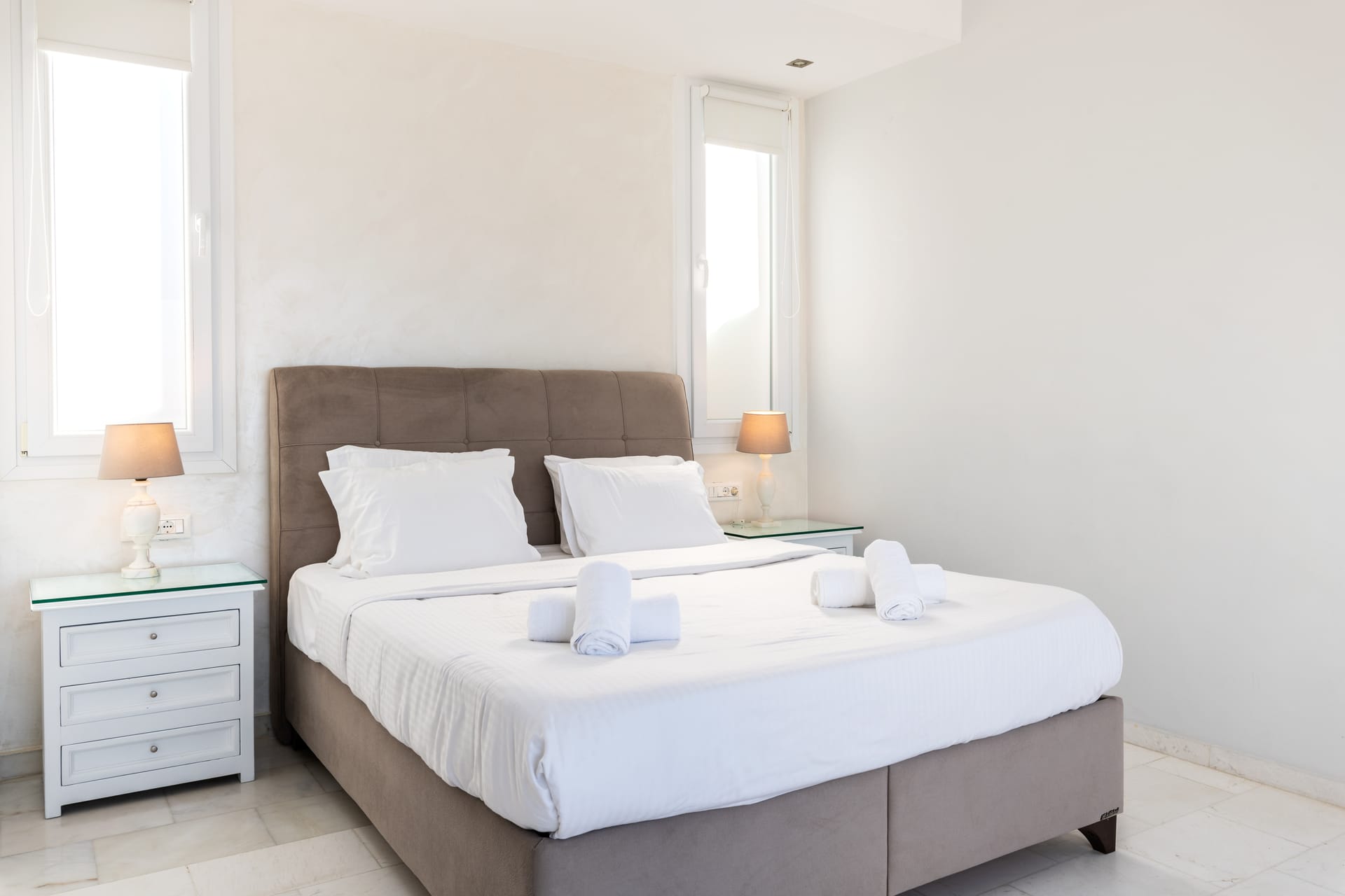 Kennedys Group Mykonos - FILEN - 19