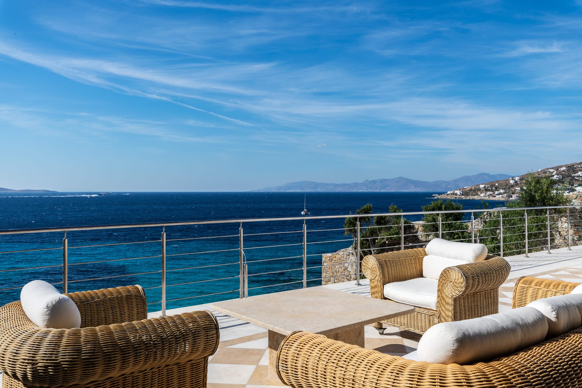 Kennedys Group Mykonos - FILEN - 4
