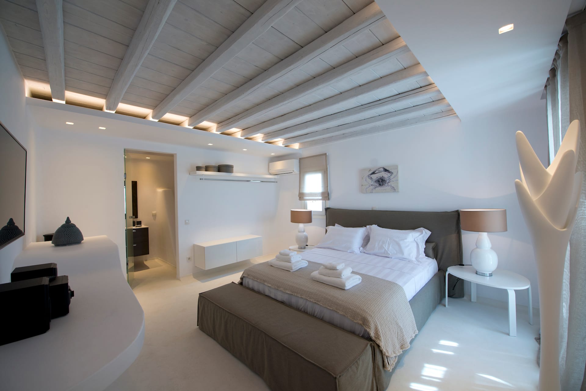Kennedys Group Mykonos - ETHIL1 - 12