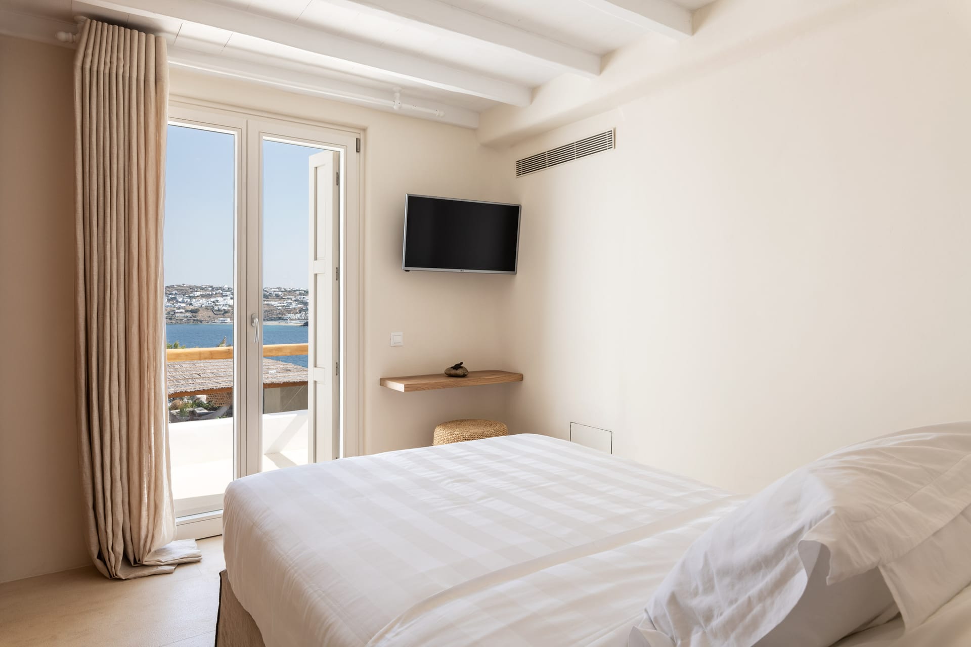 Kennedys Group Mykonos - DELIA - 33