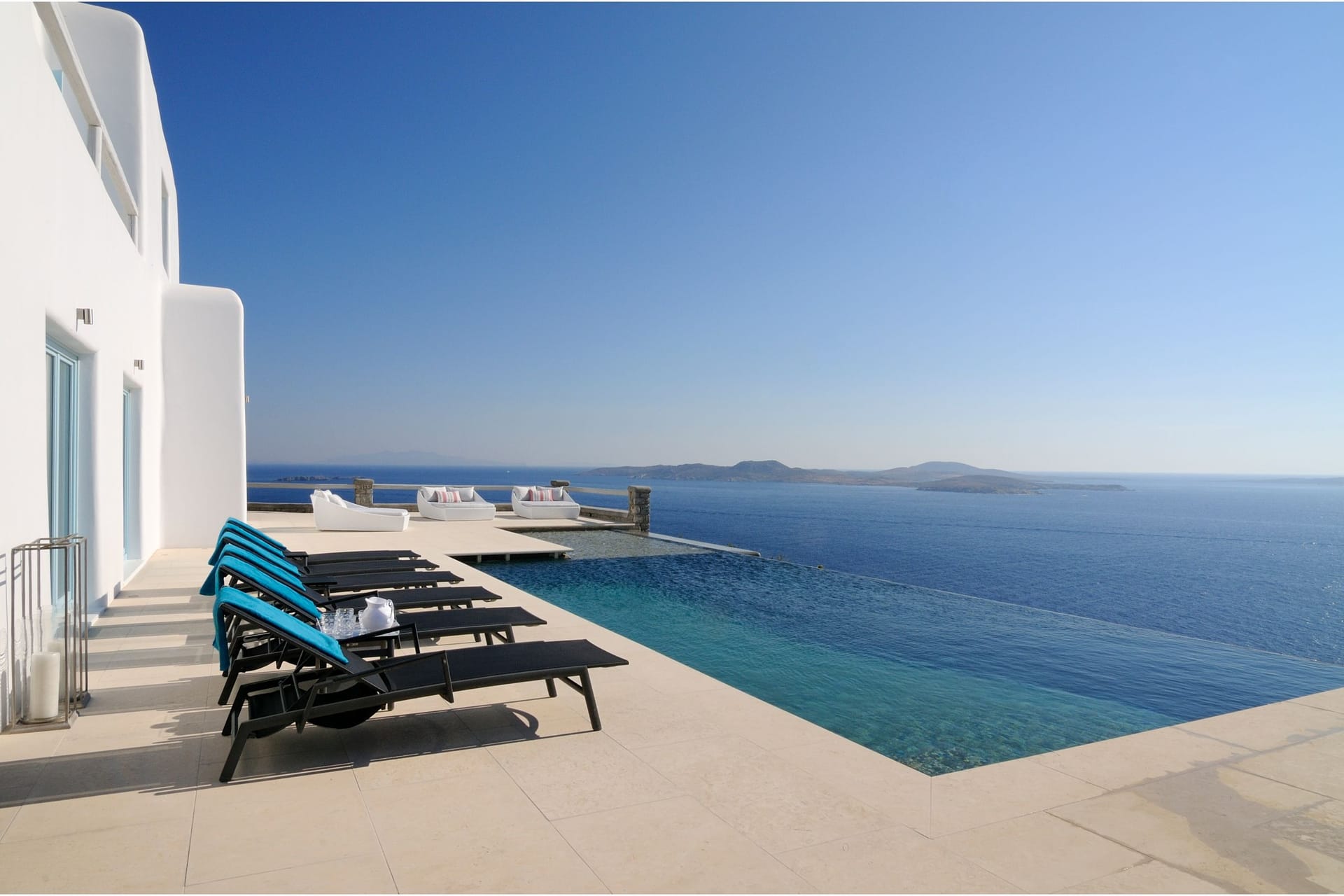 7 Bedrooms | Theoni | Pouli