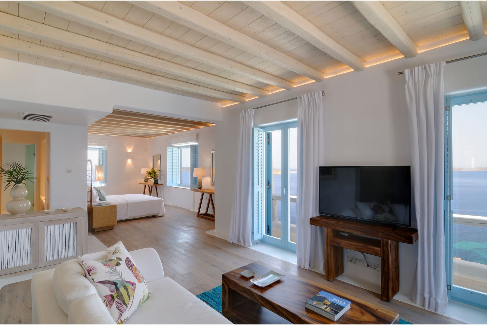 Kennedys Group Mykonos - THEONI - 16