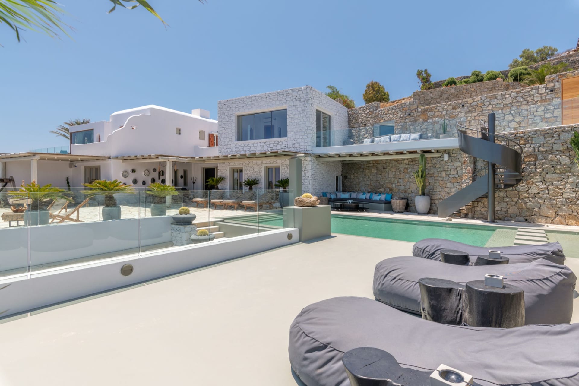 Kennedys Group Mykonos - THALIA - 3