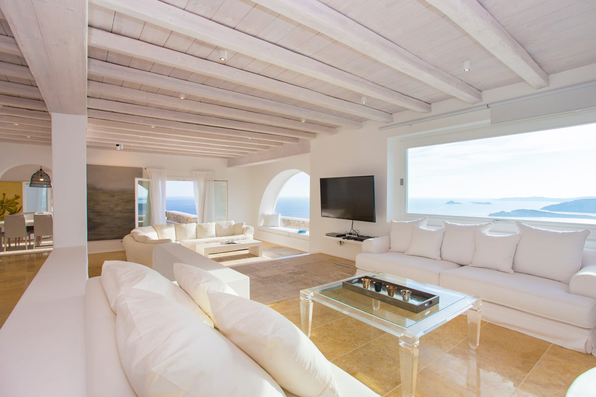 Kennedys Group Mykonos - GALATE - 5