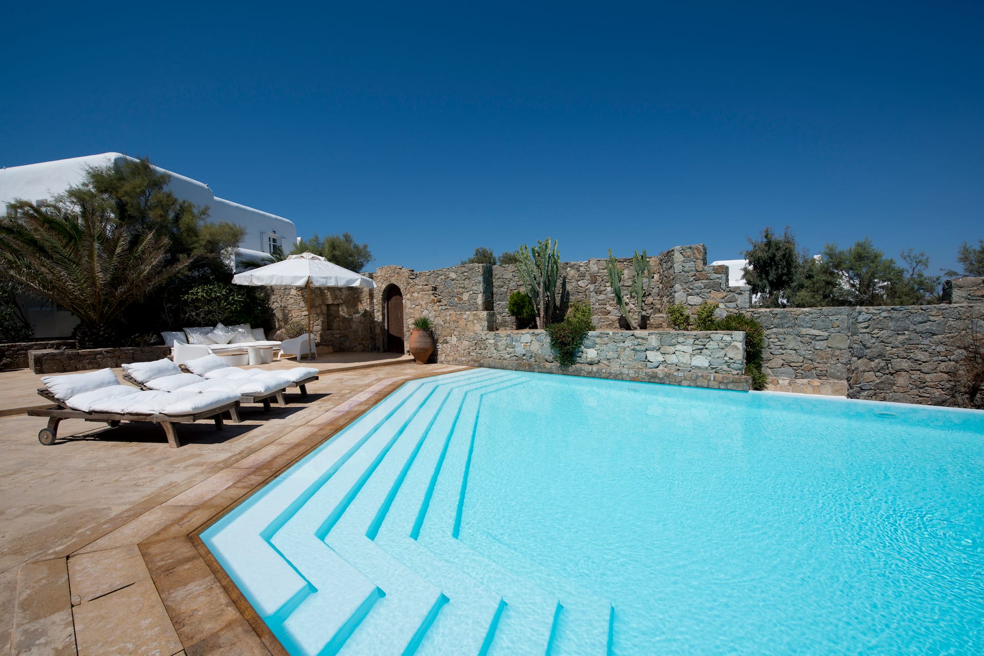 Kennedys Group Mykonos - ARCADI - 2