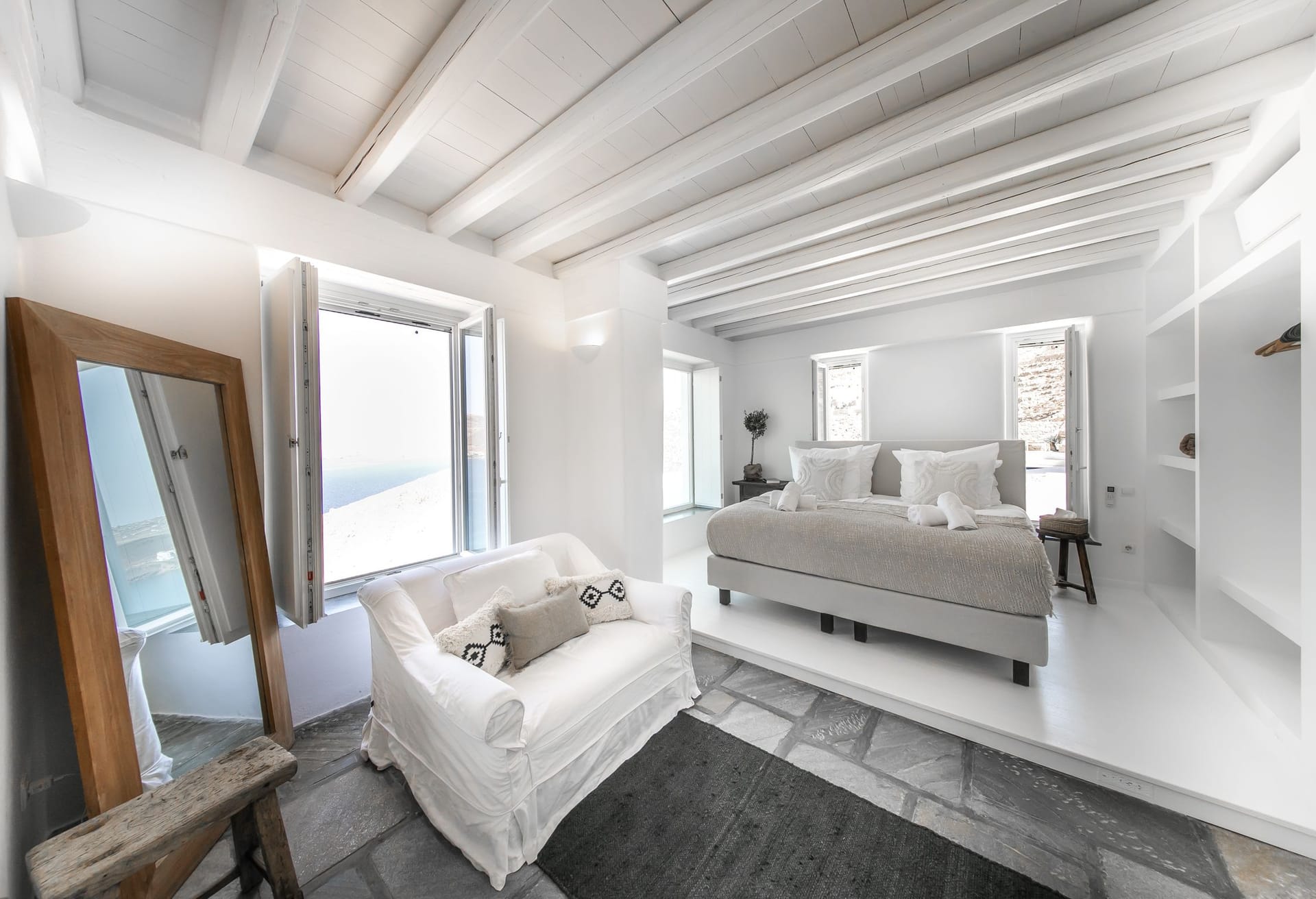 Kennedys Group Mykonos - HEREST - 31