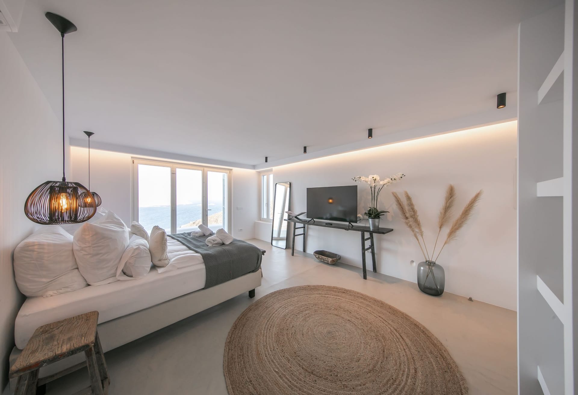 Kennedys Group Mykonos - HEREST - 33