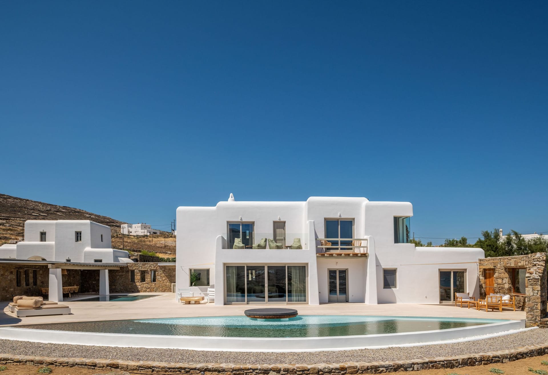 5 Bedrooms I Kassiopi I Ftelia