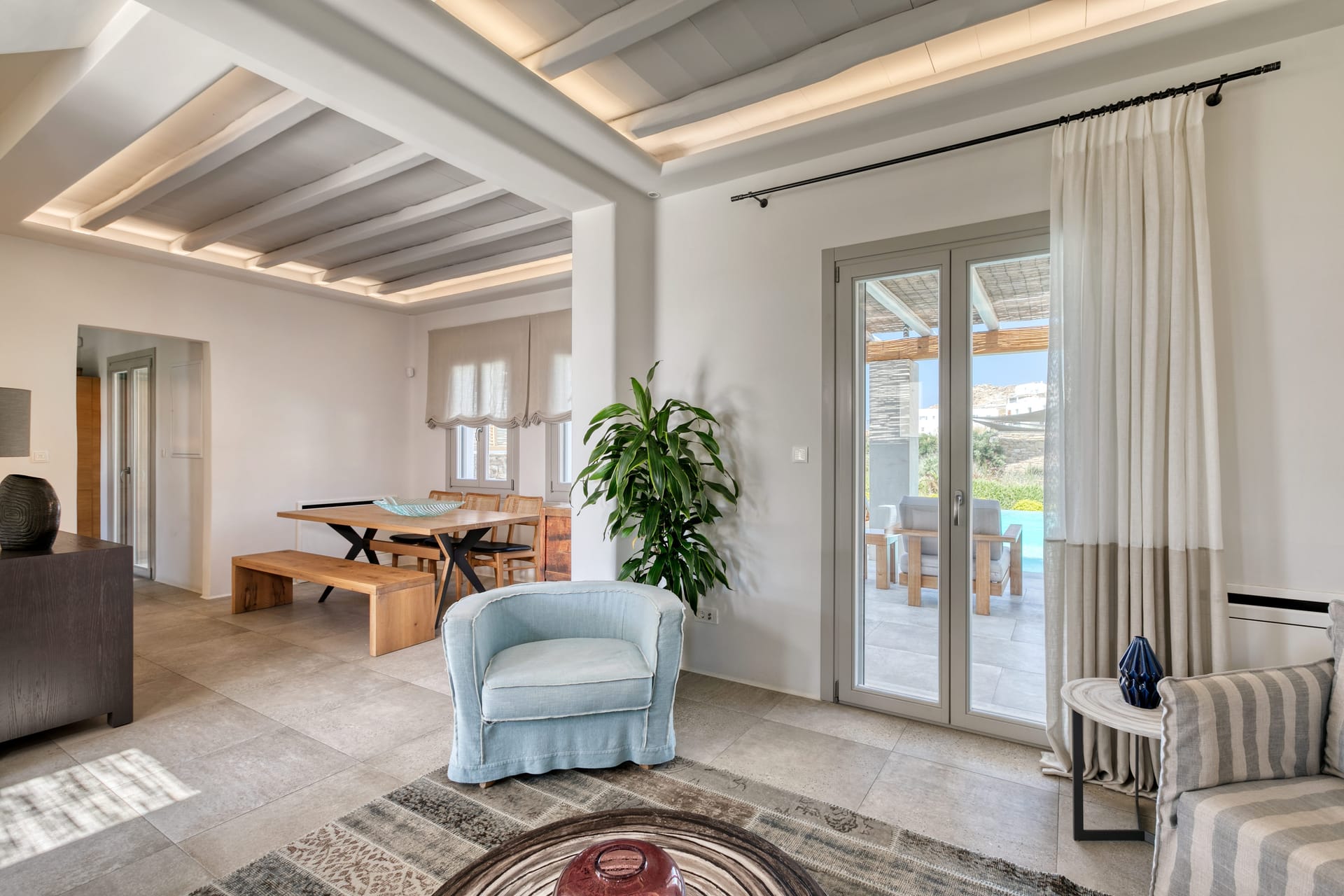 Kennedys Group Mykonos - AMBEST - 15