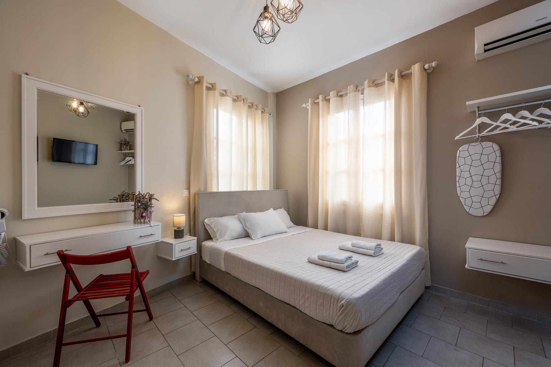 Maravelias Room- Ground floor 1