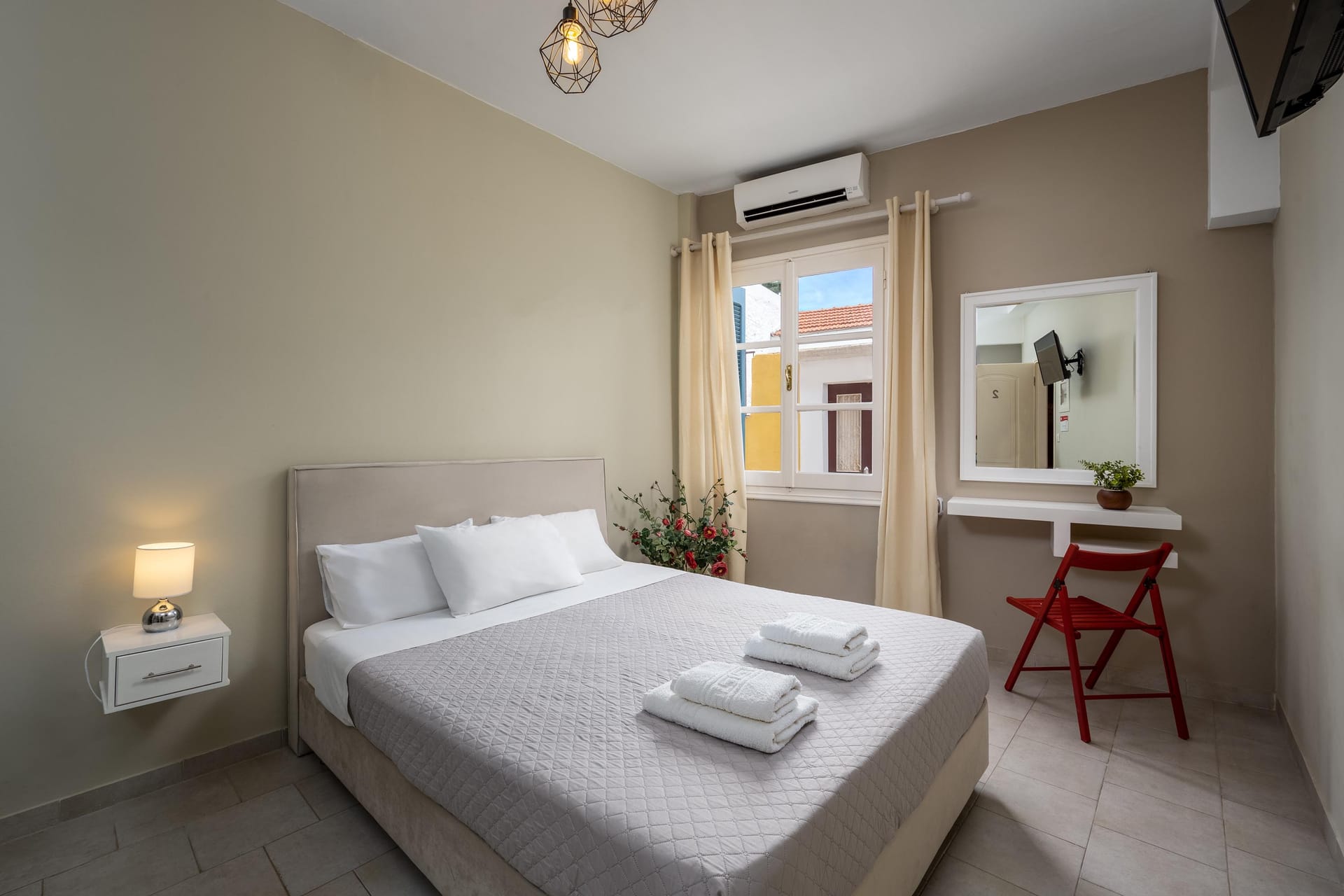 Maravelias Room- Ground floor 2