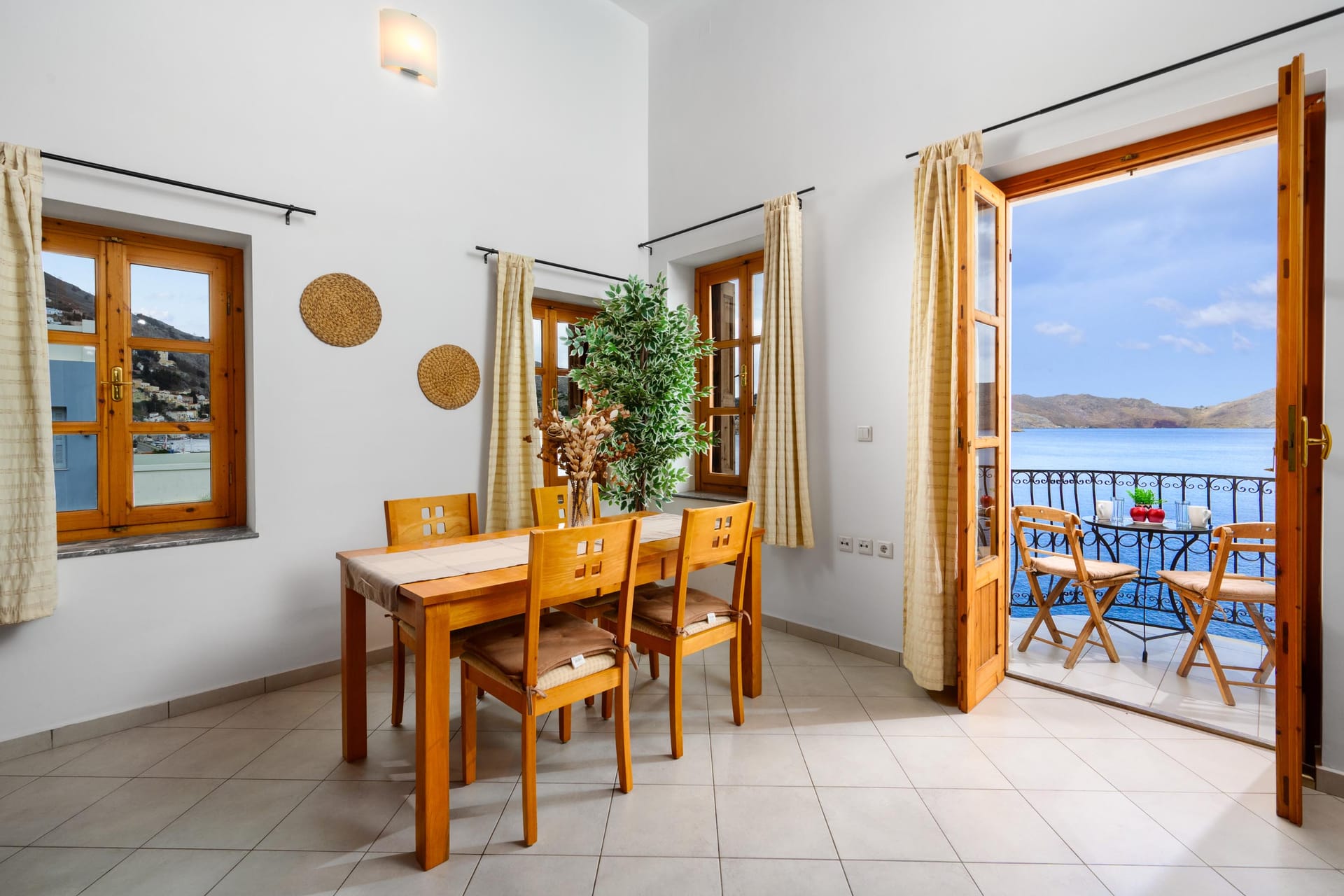 Over The Sea Apartment Red