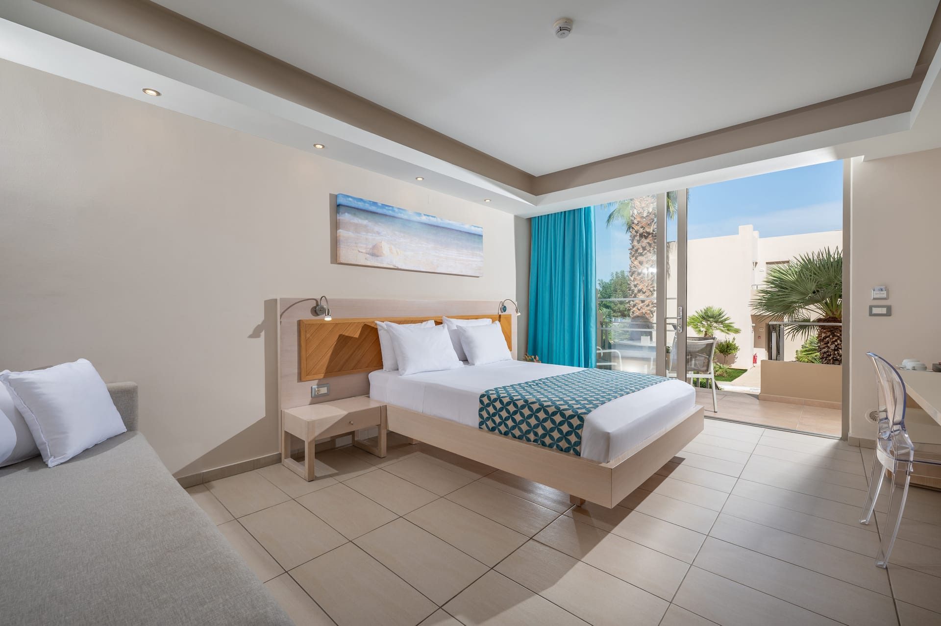 Serenity Double Room with Land View