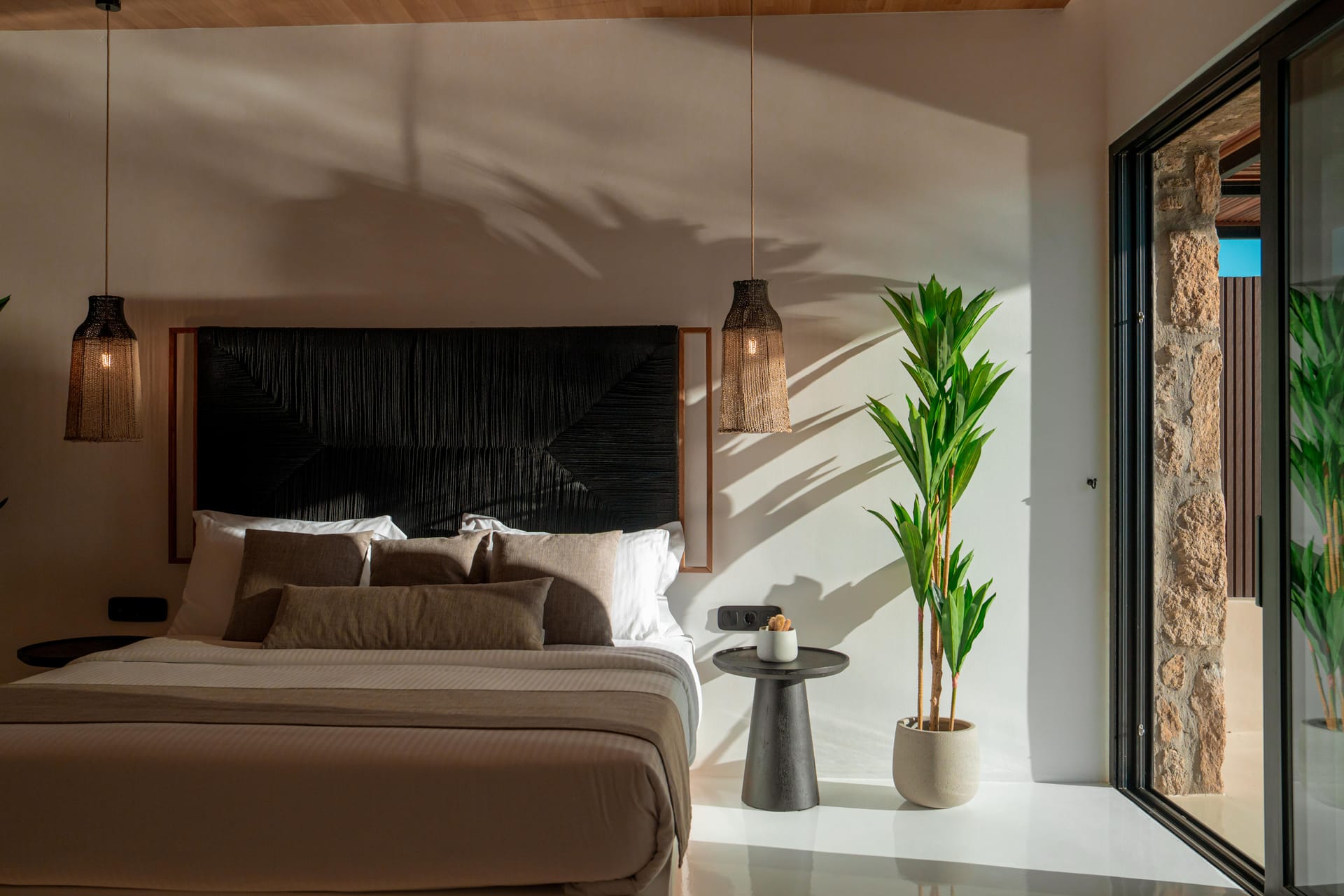 Ftelia Black Villas - KING - 12