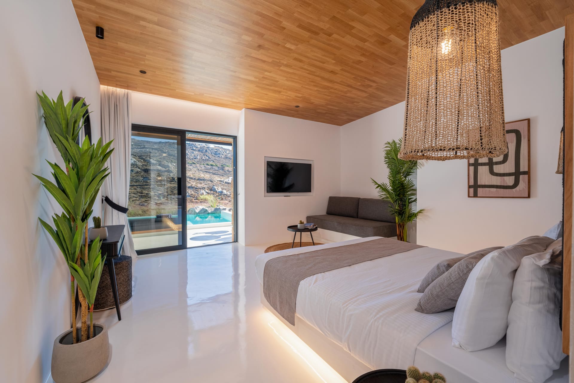 King Suite with Private Infinity Pool & Hot Tub