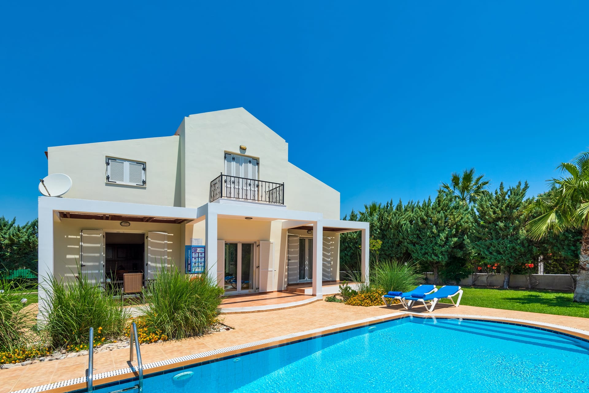 Apollo Villa