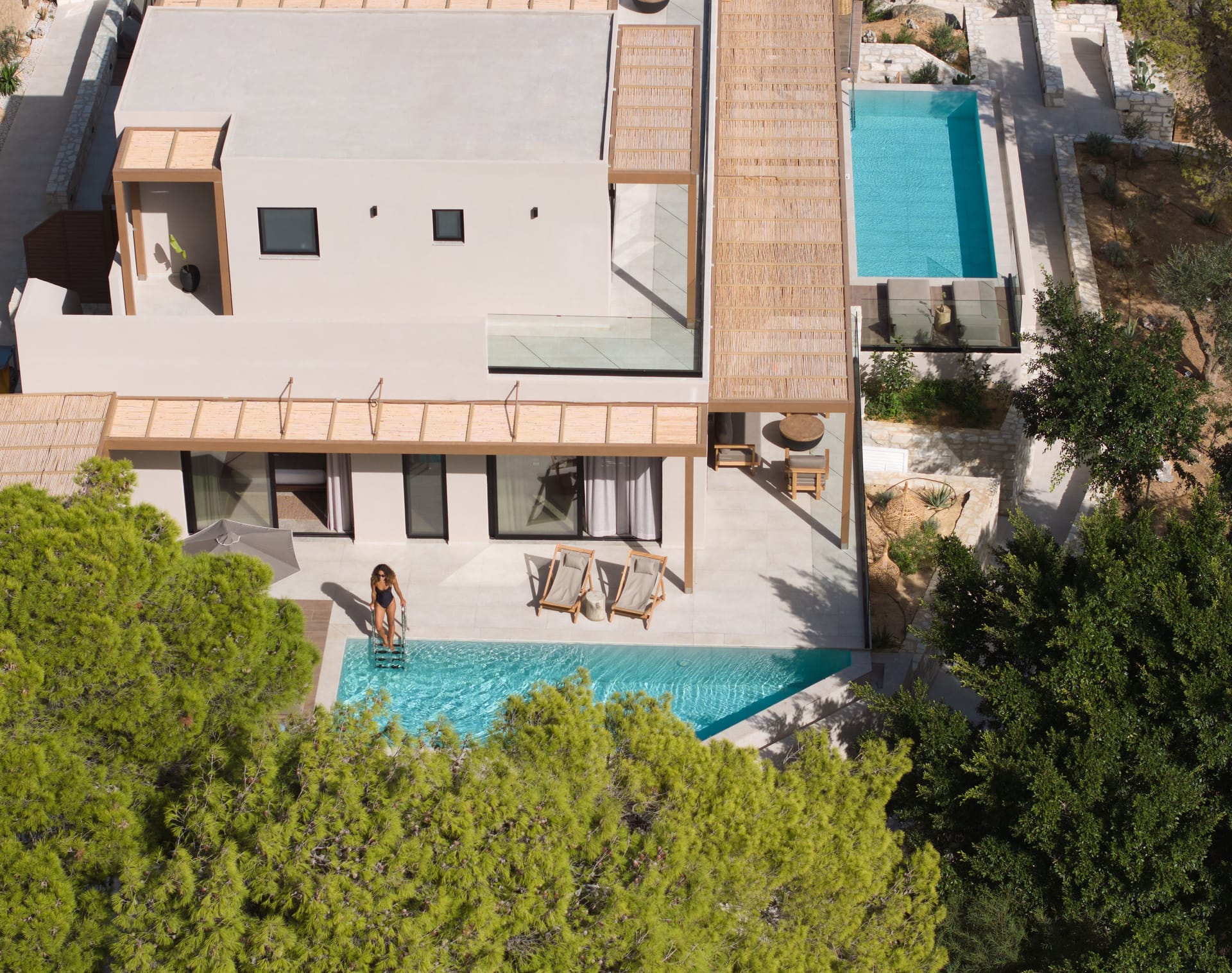 Hilltop Suite Private Pool | Side Sea View or Garden View