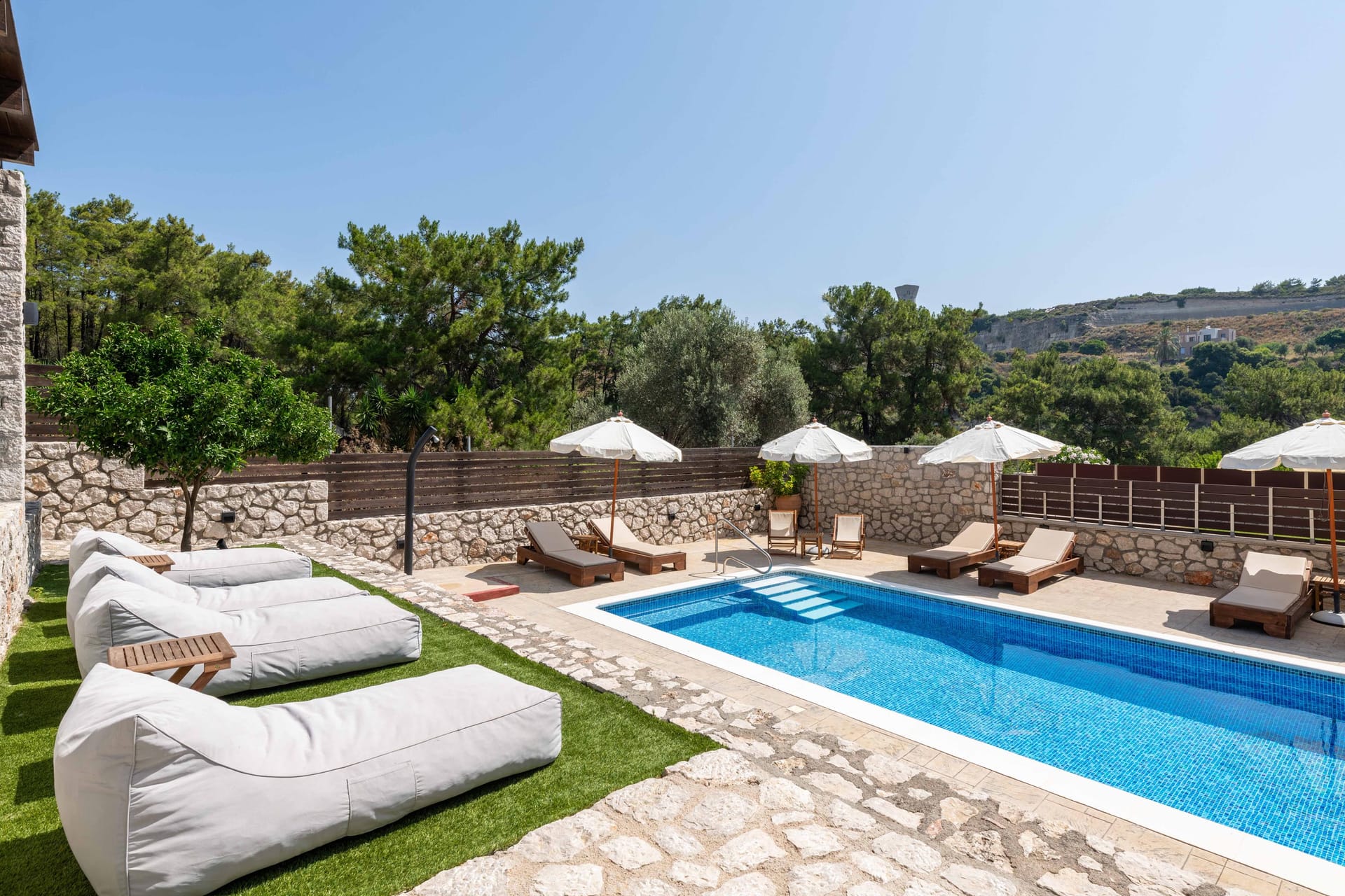 Villa Adonis Nature