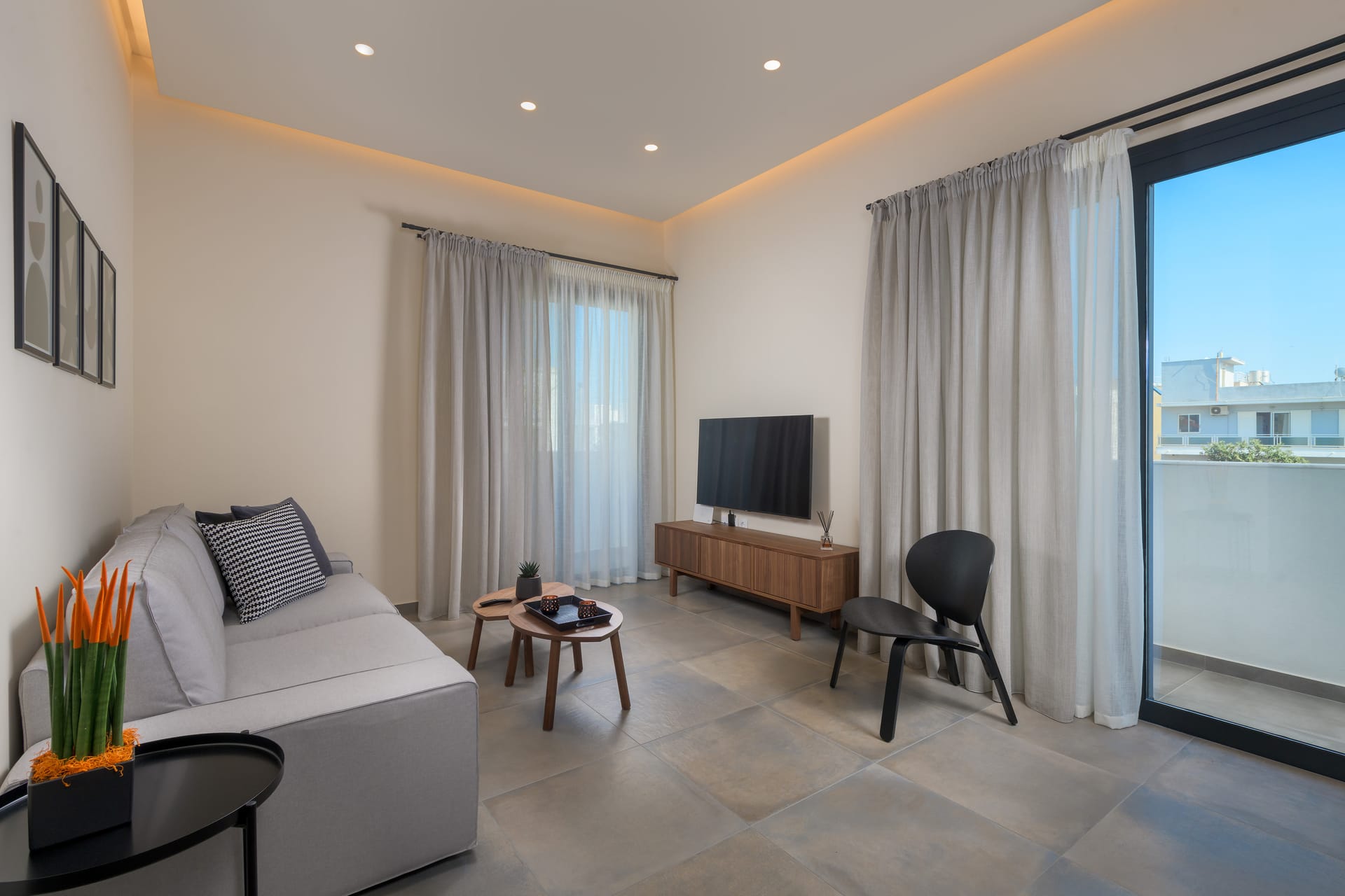 Lucian City Apartments – Oneiro