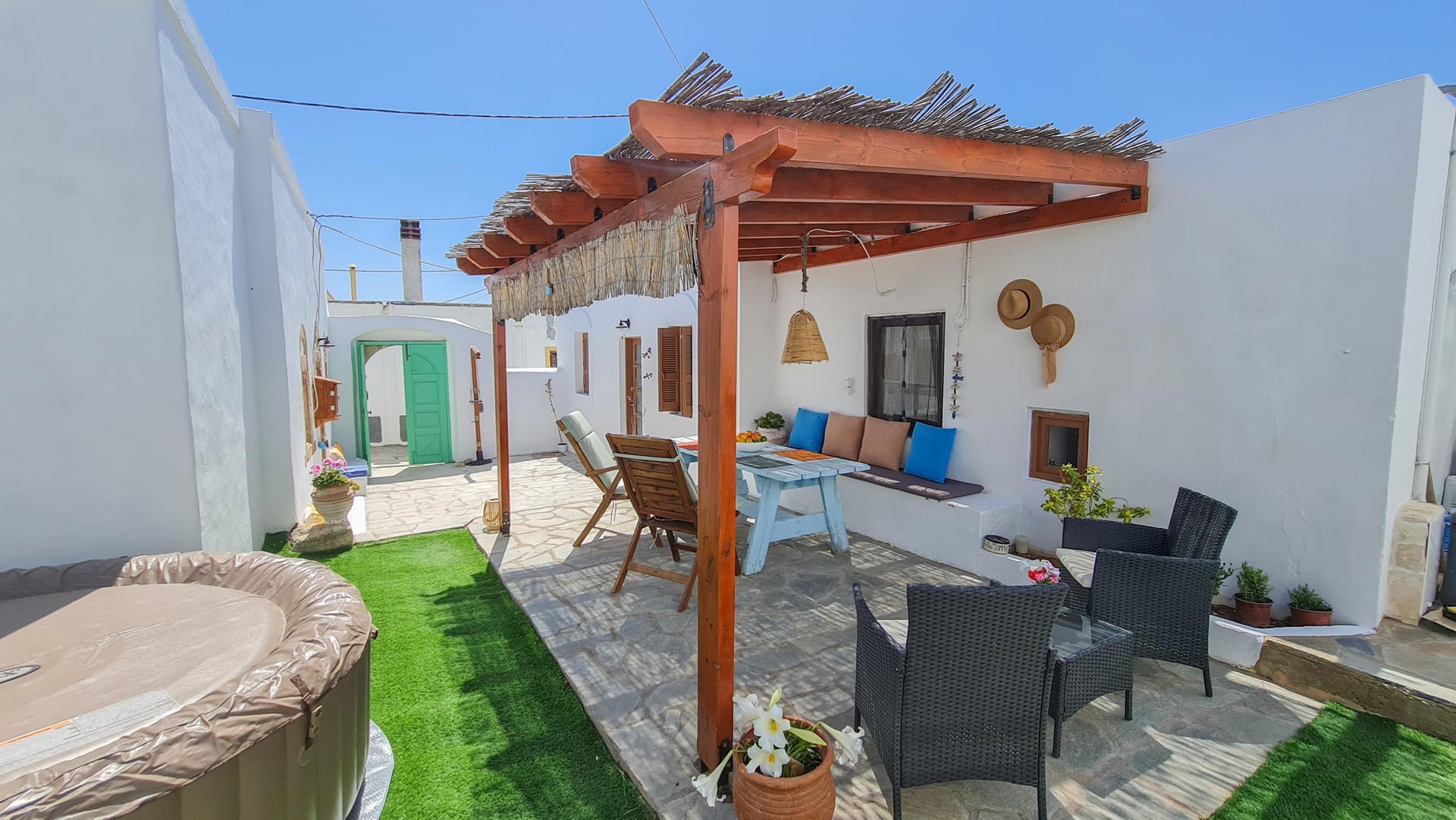 Lefko House