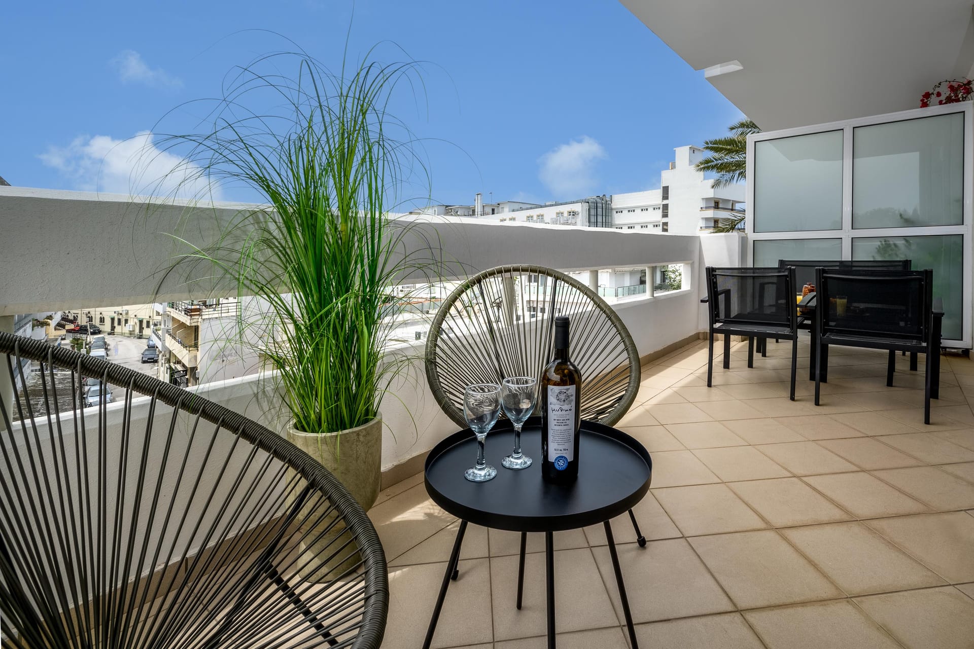 Elli Downtown Karma Apartment
